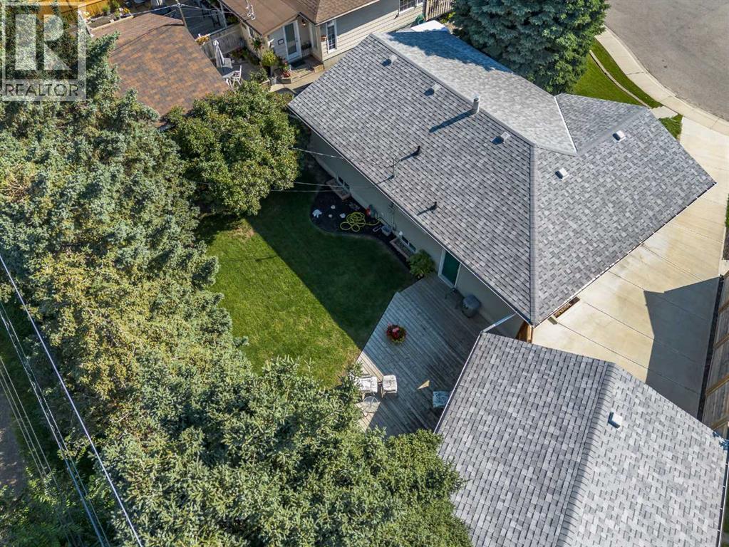 Photo 44 of 52 Hogarth Crescent Sw, Calgary AB