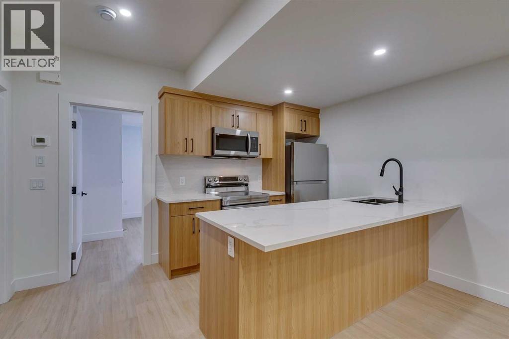 Photo 37 of 2410 29 Avenue Sw, Calgary AB