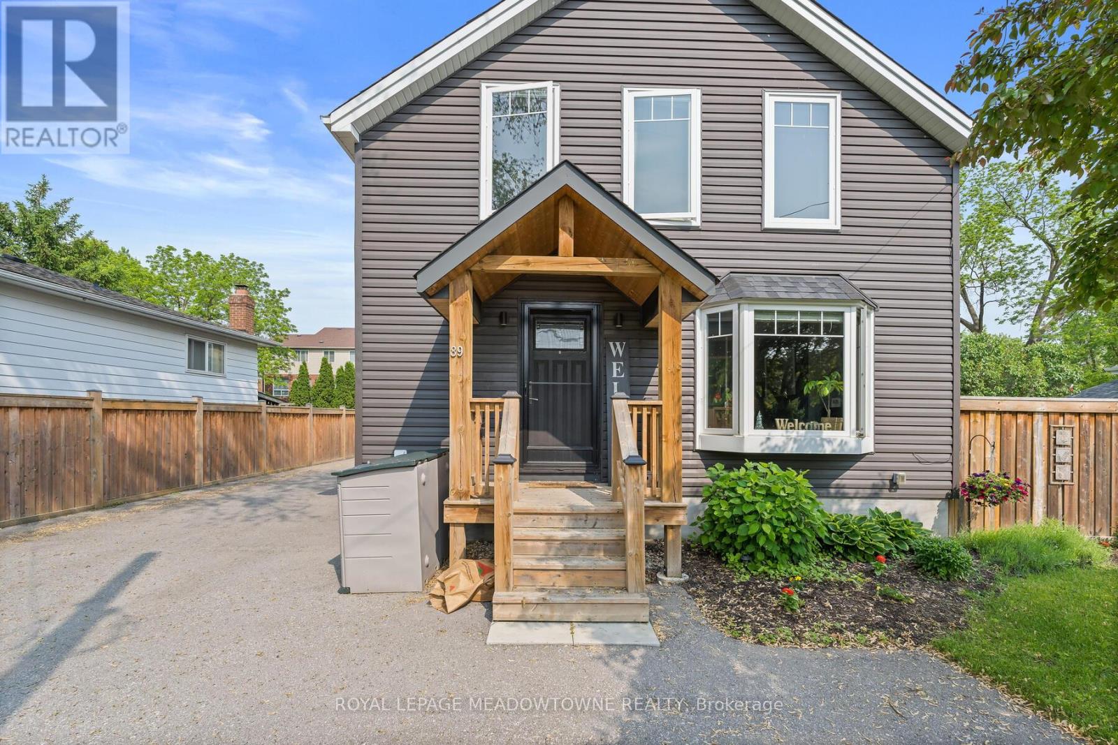 Photo 1 of 89 John Street, Halton Hills ON