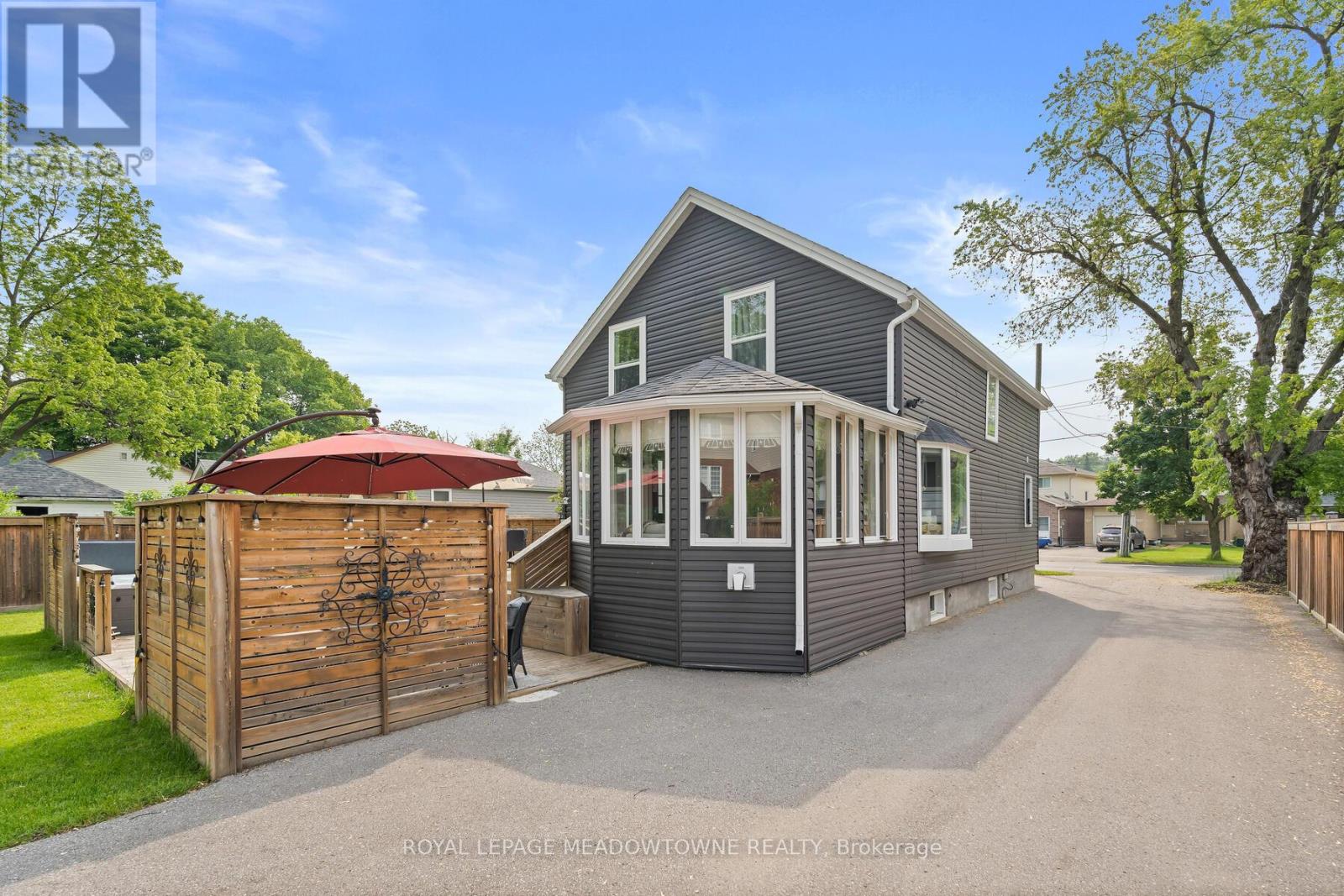 Photo 44 of 89 John Street, Halton Hills ON