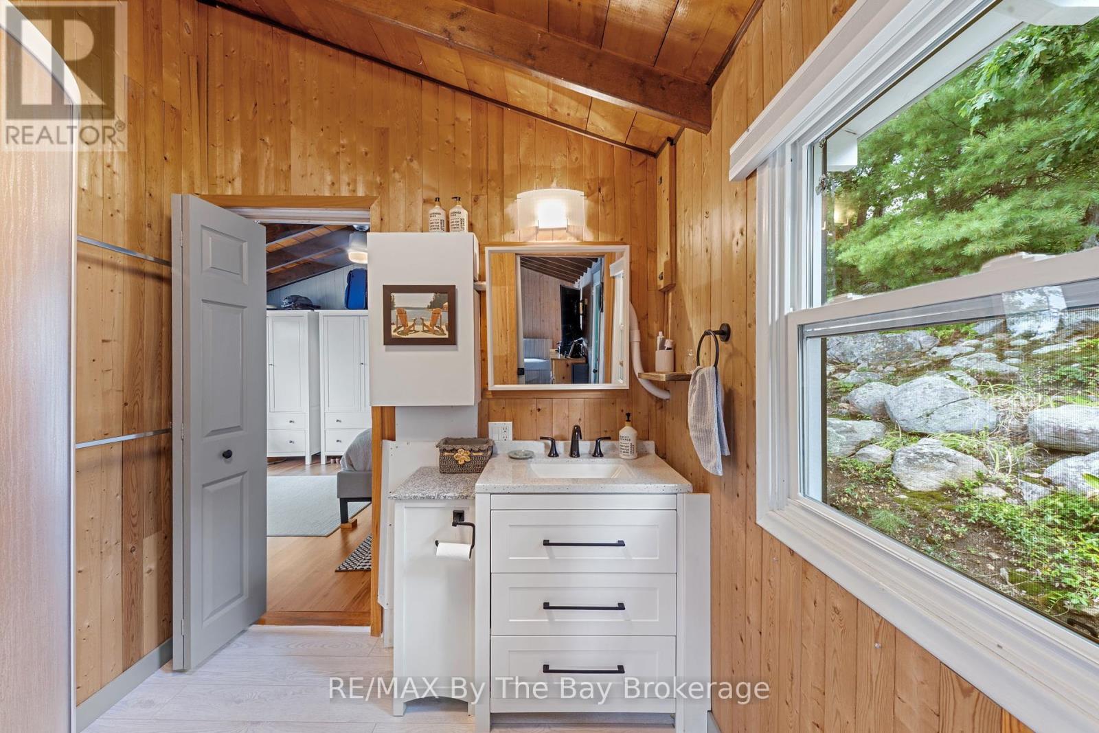 18588 GEORGIAN BAY SHORE - 15