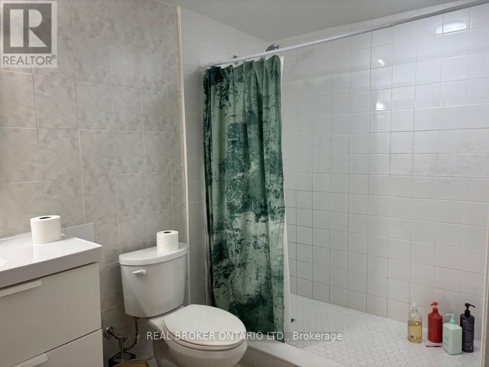 Photo 12 of Lower 525 Ray Lawson Boulevard, Brampton ON