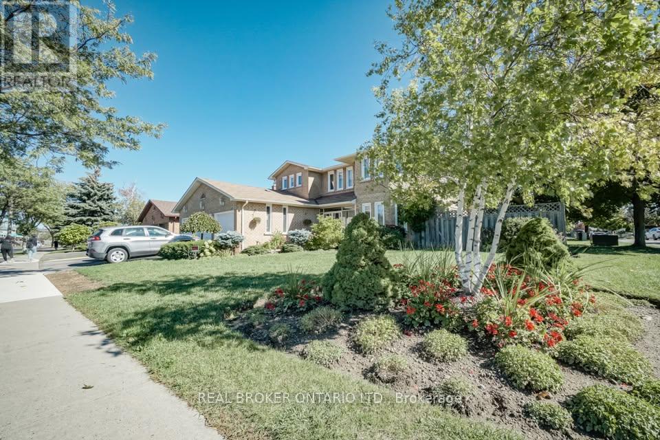 Photo 18 of Lower 525 Ray Lawson Boulevard, Brampton ON