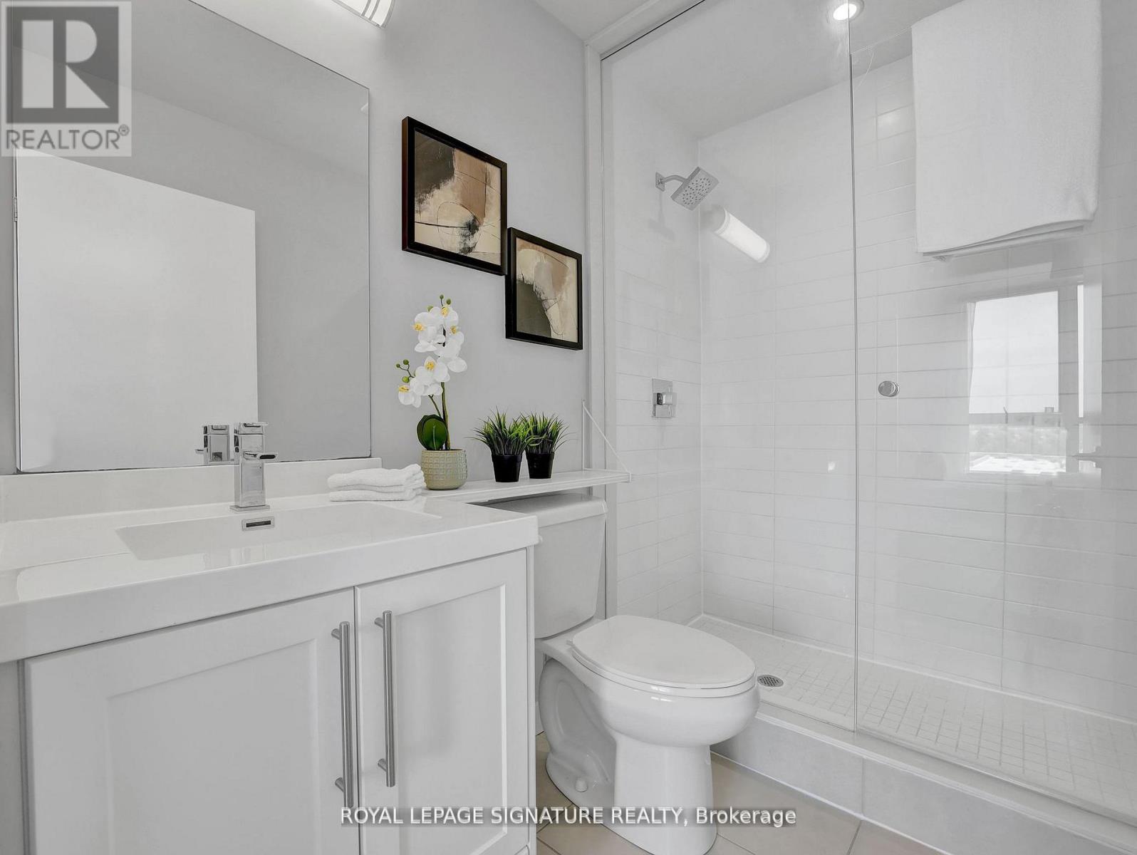 Photo 14 of 610 2081 Fairview Street, Burlington ON