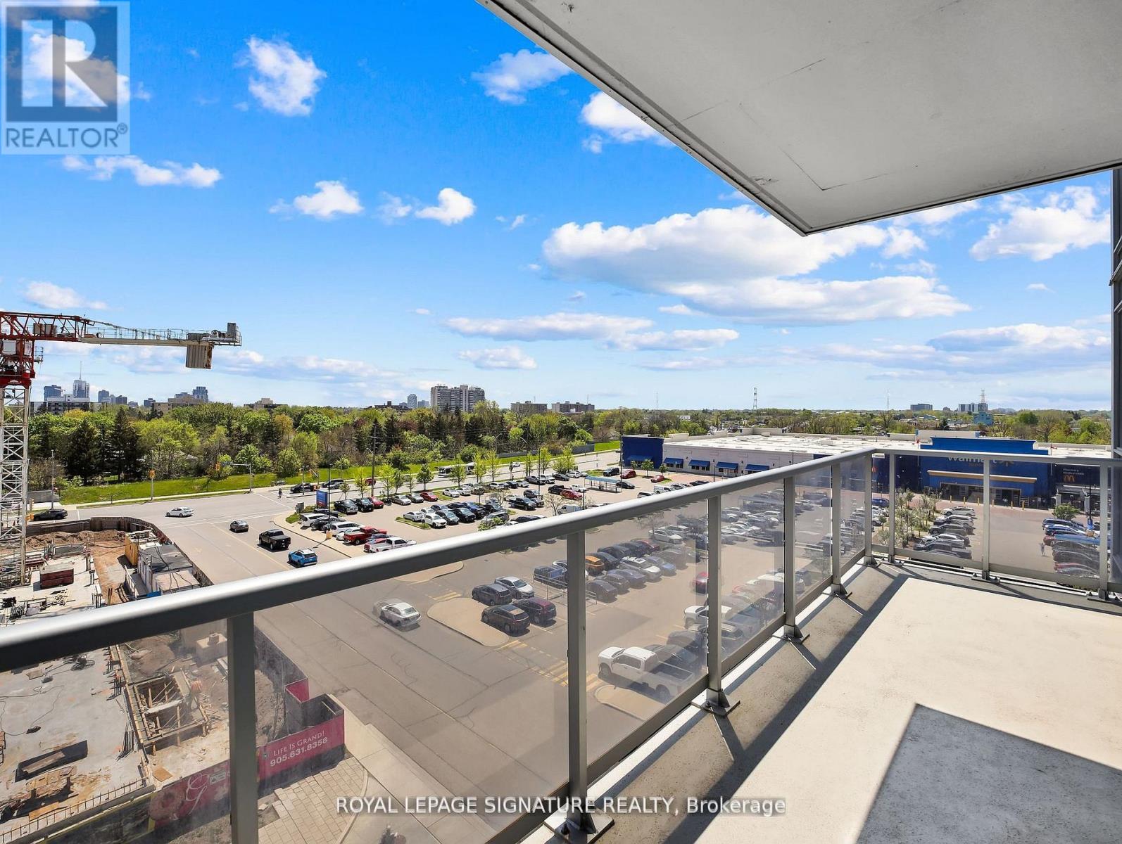 Photo 16 of 610 2081 Fairview Street, Burlington ON
