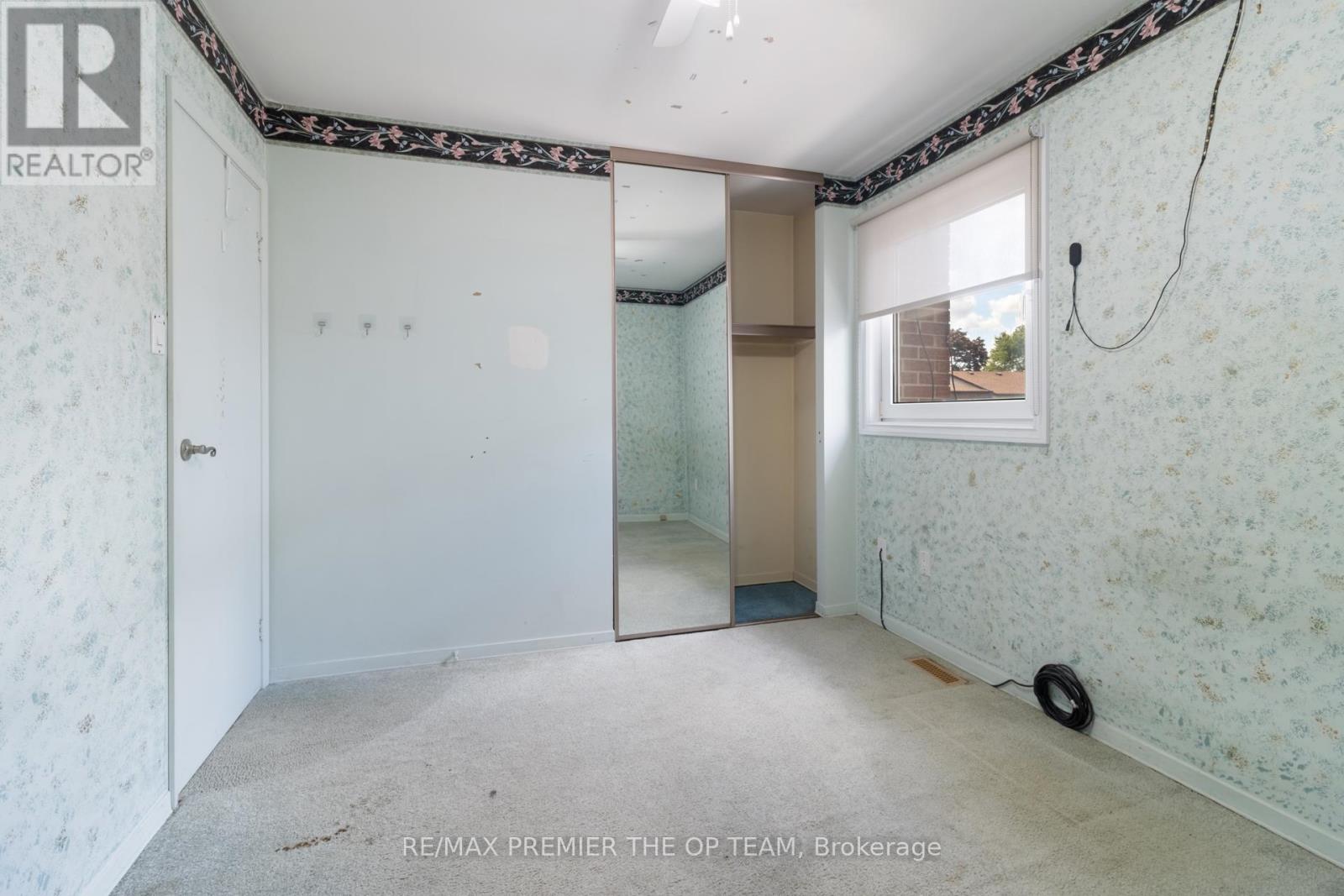 Photo 22 of 6 Larkfield Road, Brampton ON