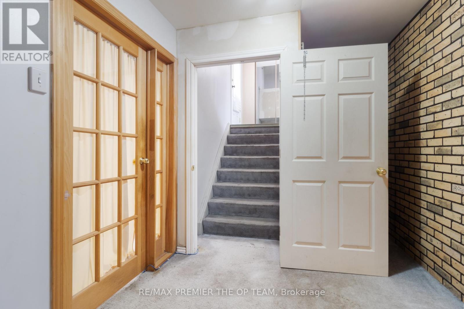 Photo 26 of 6 Larkfield Road, Brampton ON