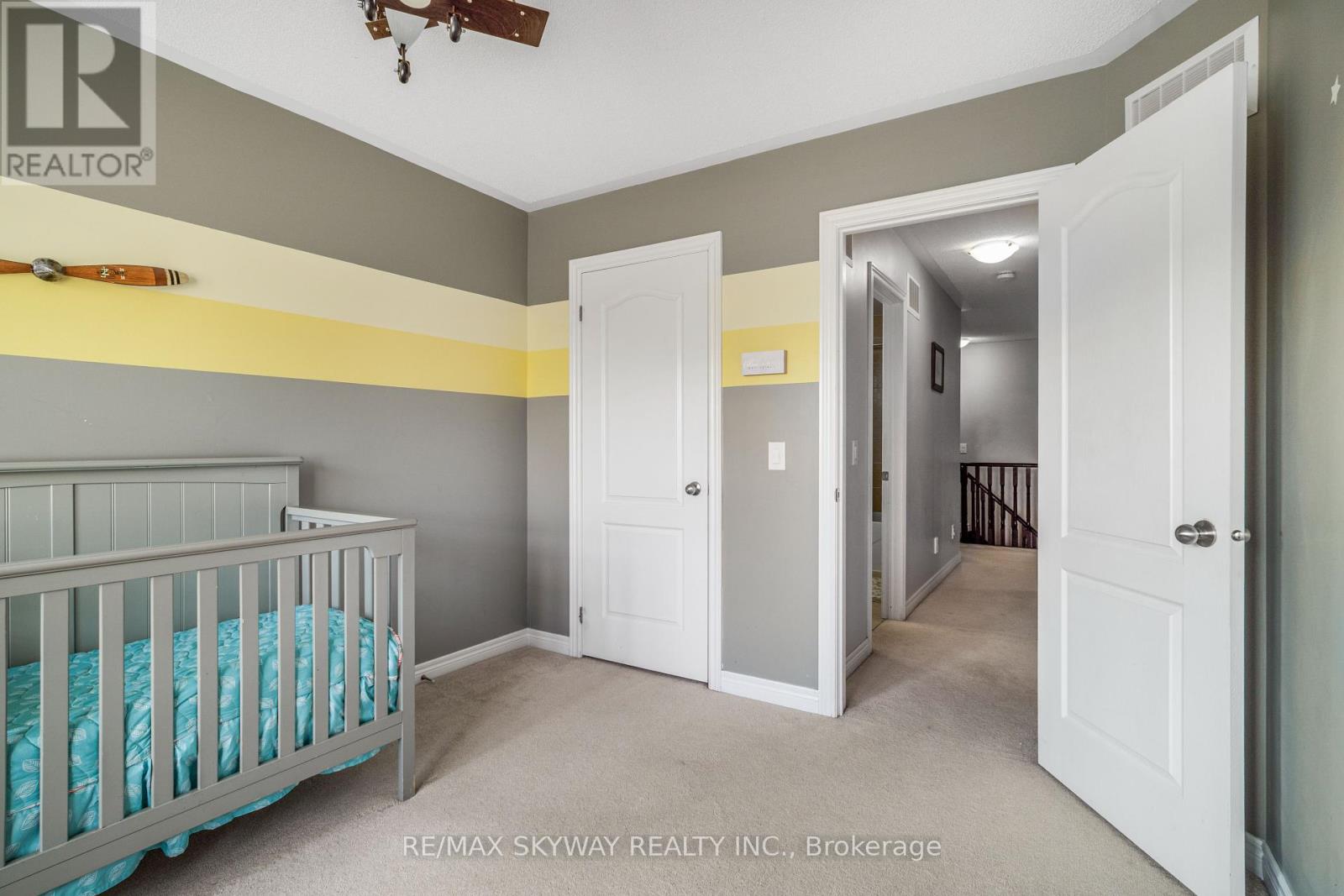 Photo 17 of 15 Tokara Avenue, Caledon ON