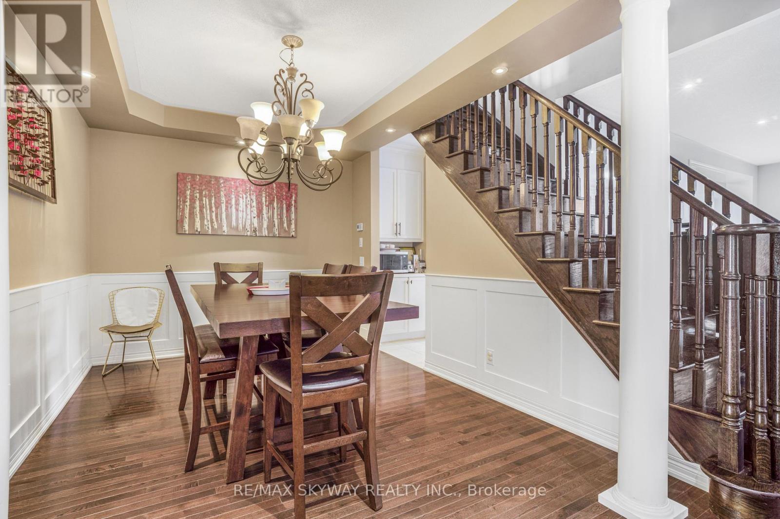 Photo 36 of 15 Tokara Avenue, Caledon ON