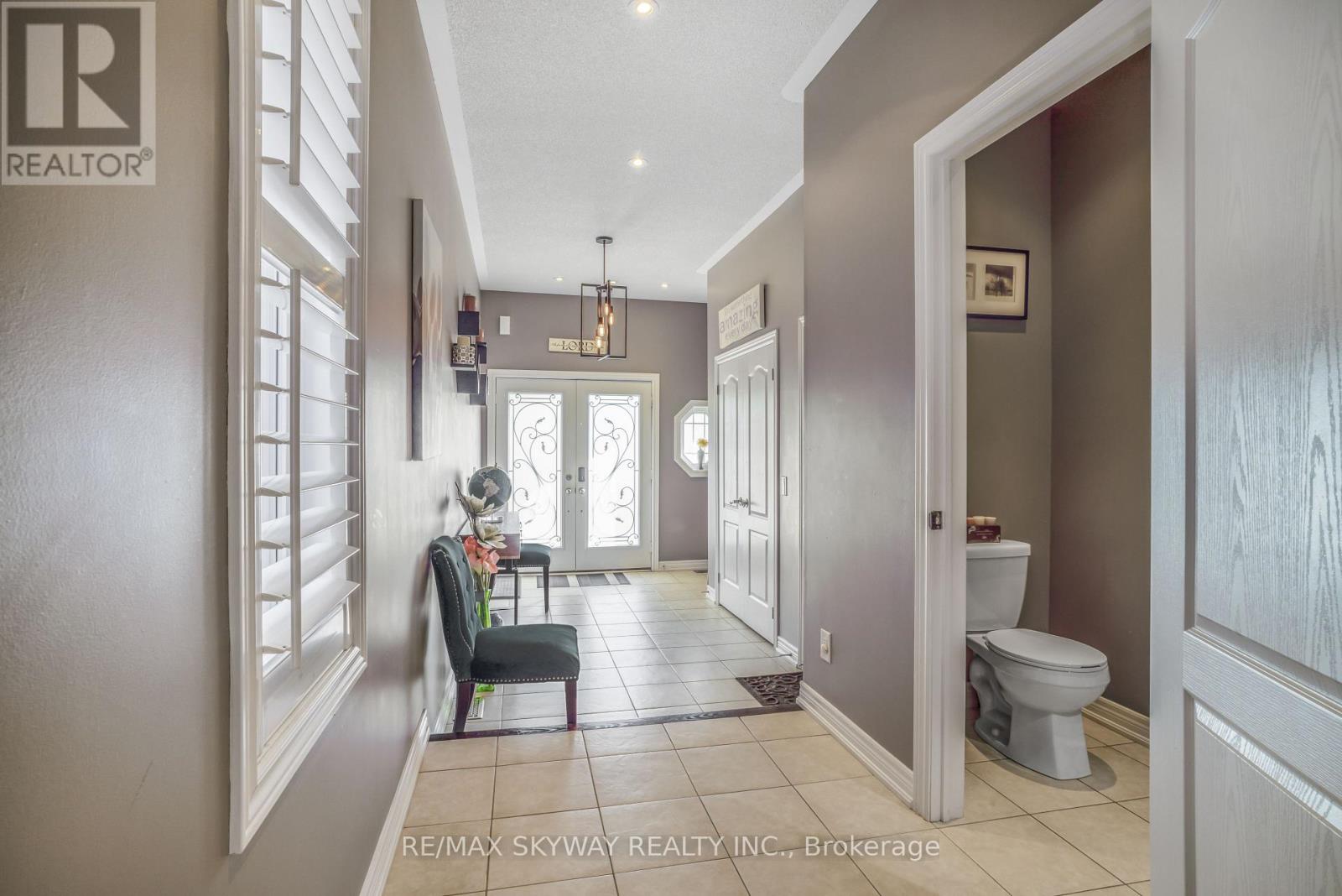 Photo 39 of 15 Tokara Avenue, Caledon ON
