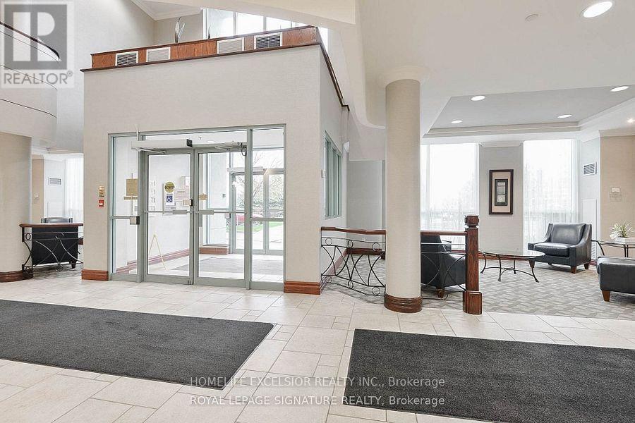Photo 2 of 1001 2585 Erin Centre Boulevard, Mississauga ON