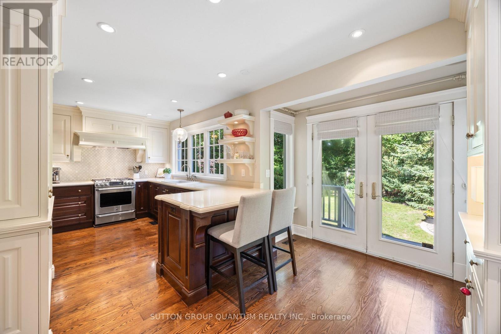 Photo 10 of 1197 Birchview Drive, Mississauga ON