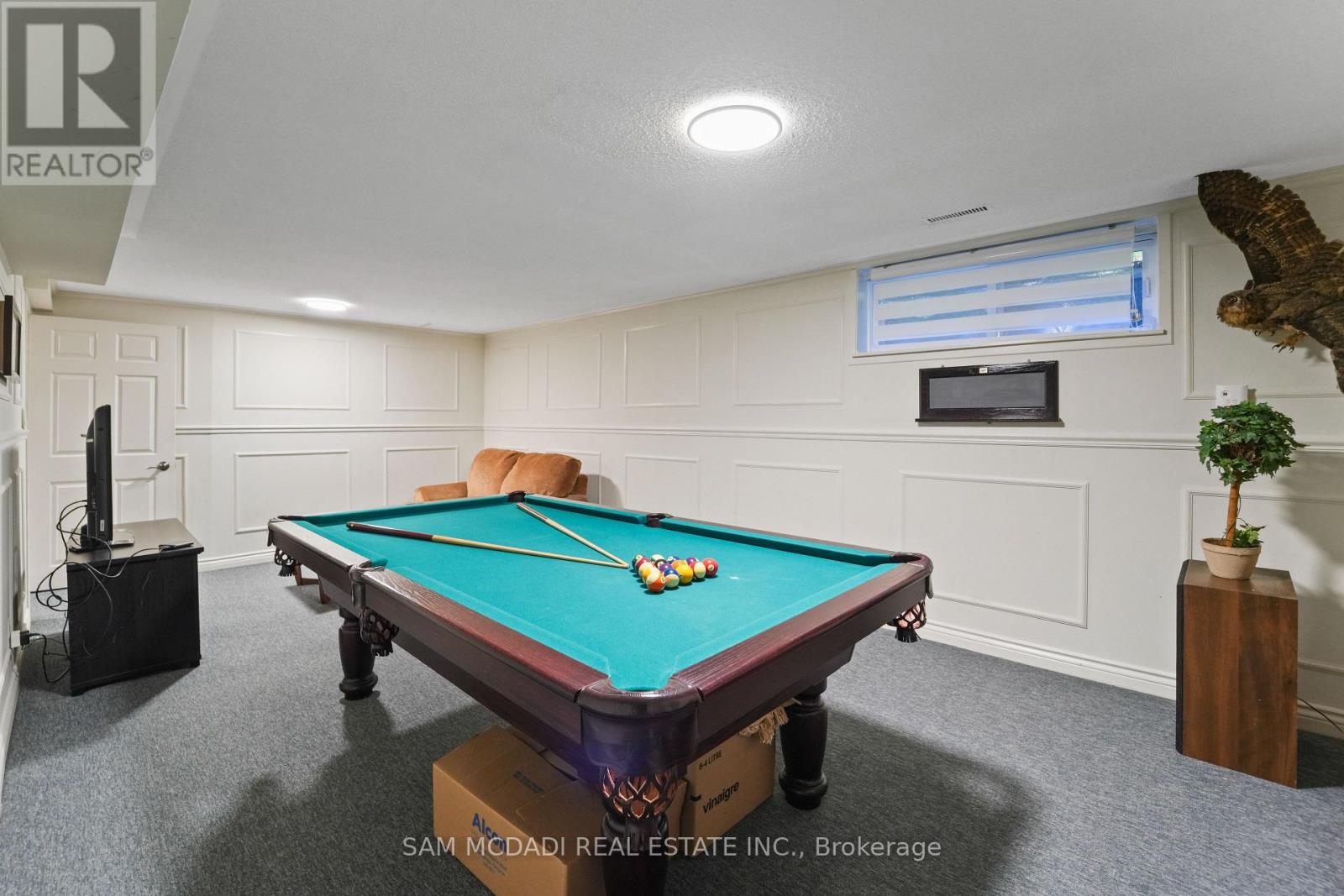 Photo 37 of 2032 Shannon Drive, Mississauga ON