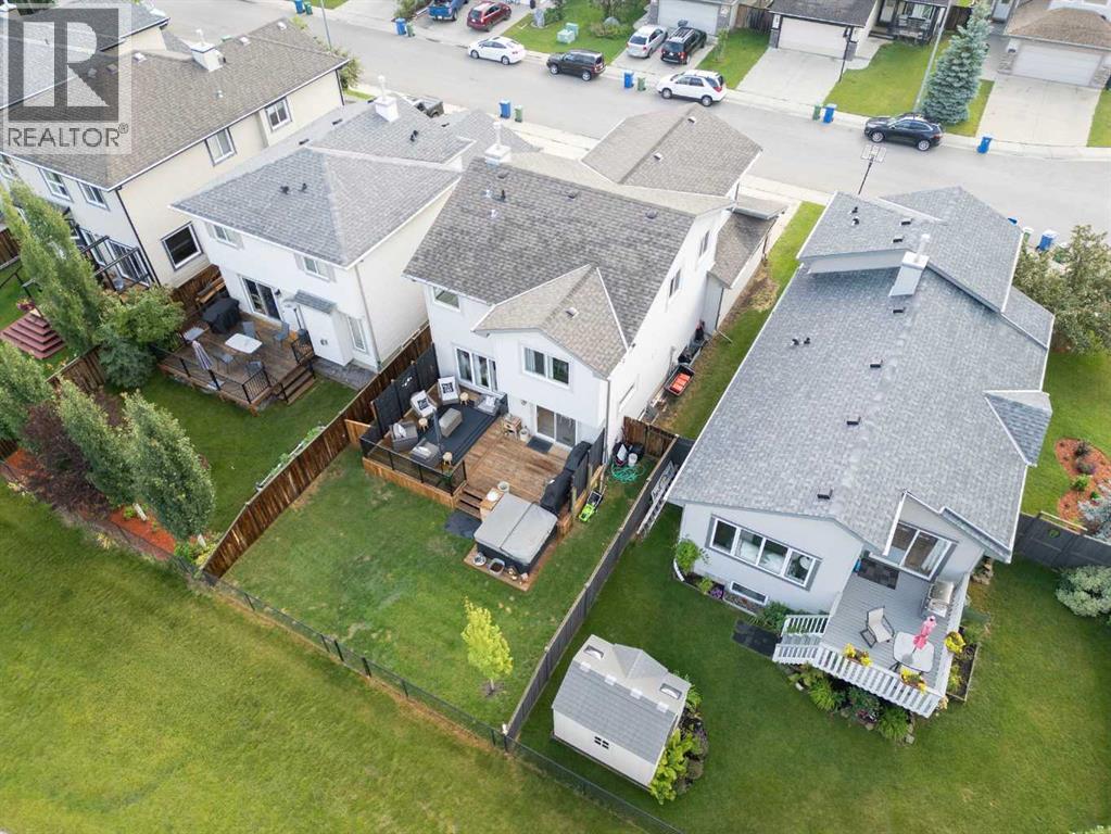 Photo 42 of 241 Westmount Crescent, Okotoks AB