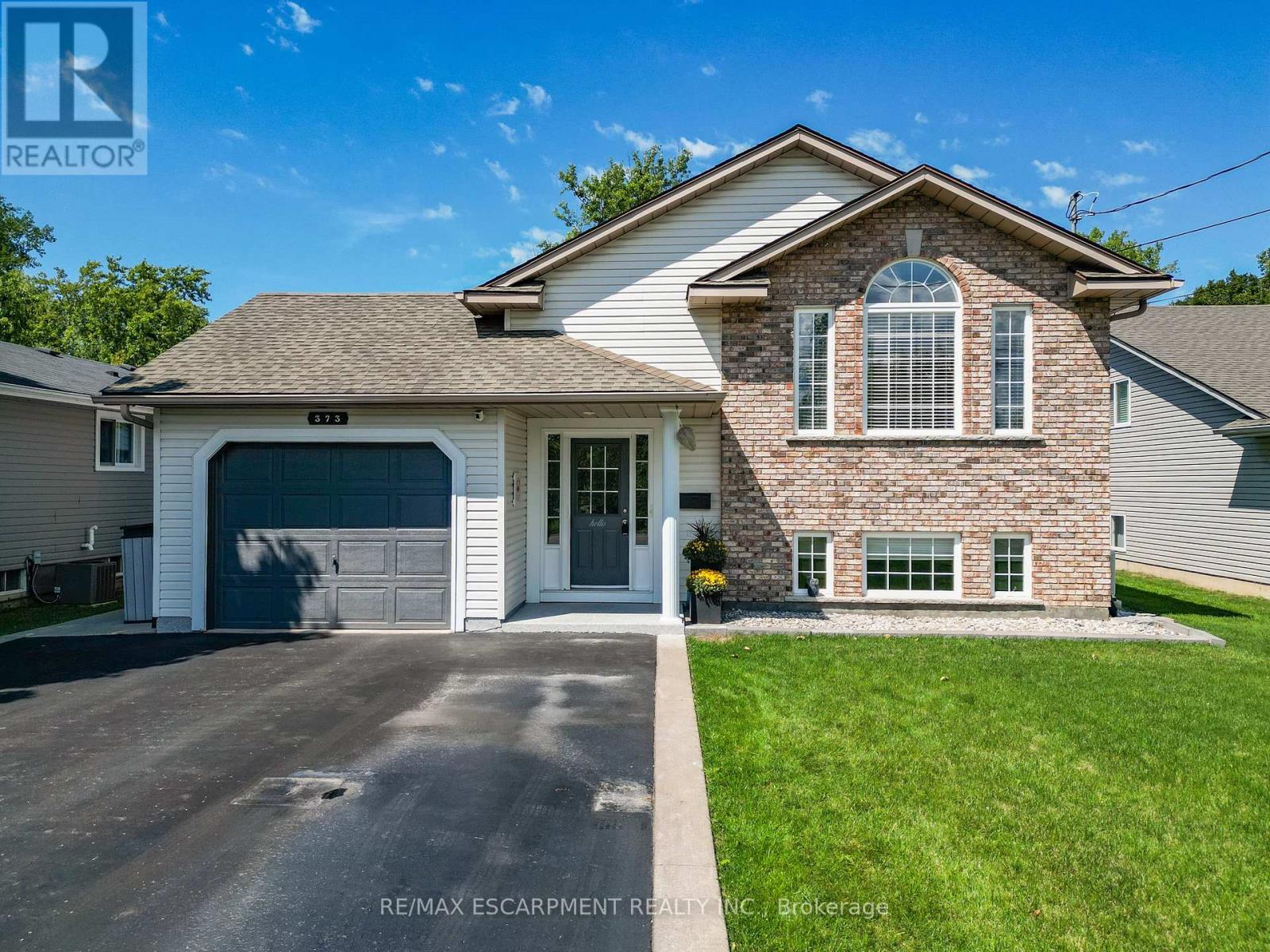 Photo 1 of 373 Washington Road, Fort Erie ON