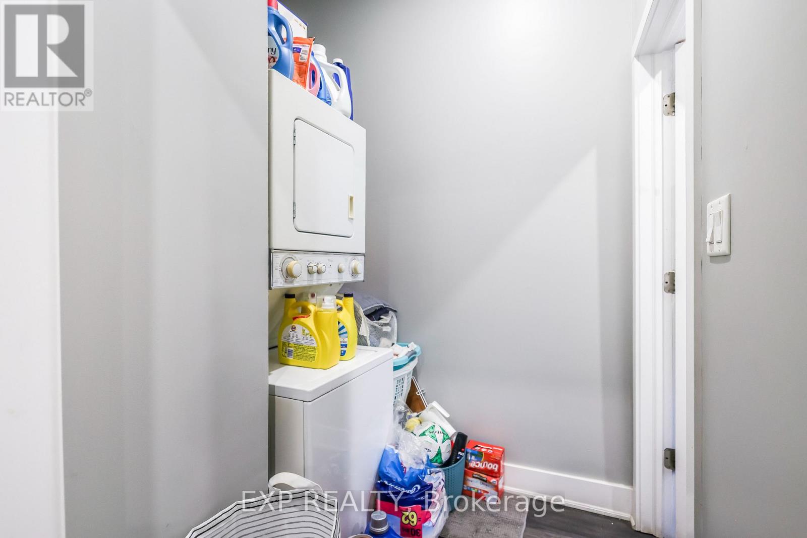 Photo 40 of 47 Wellington Street S, Hamilton ON