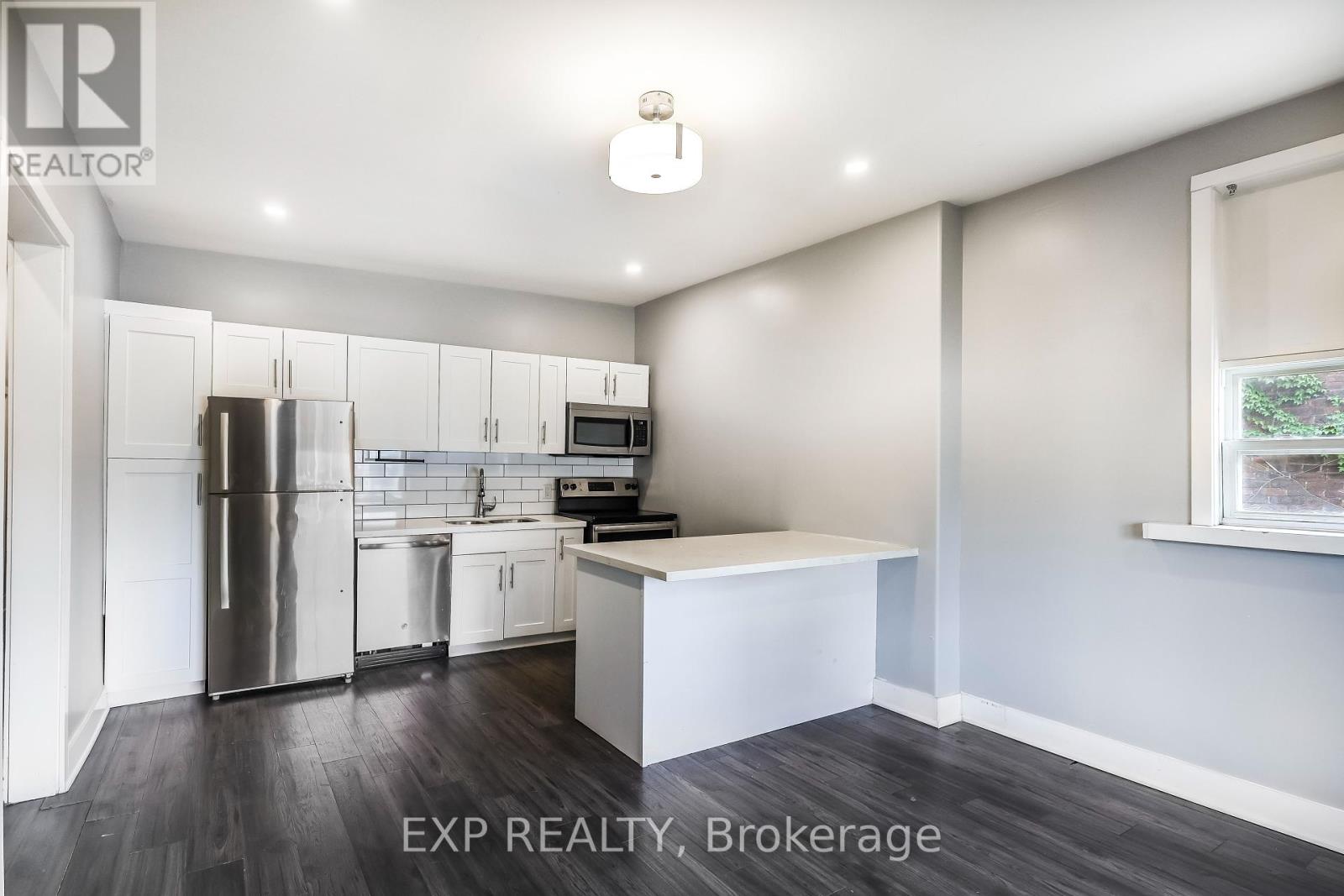 Photo 5 of 47 Wellington Street S, Hamilton ON