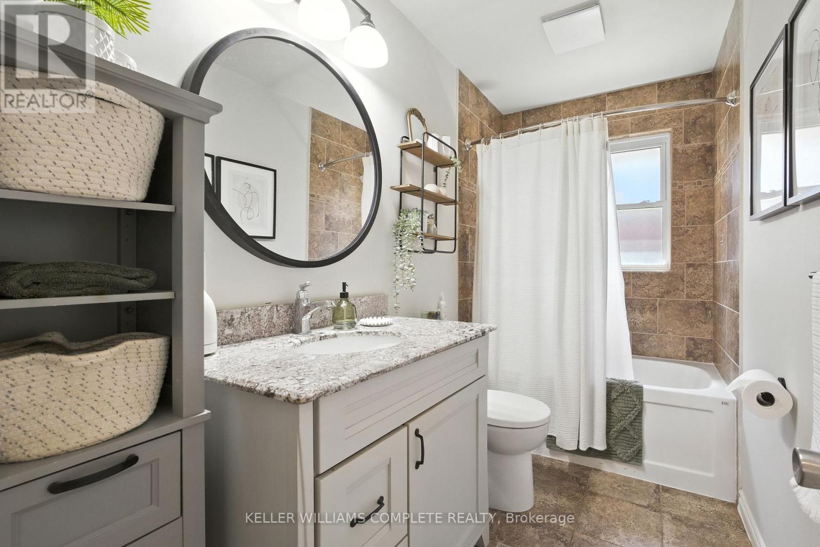 Photo 16 of 136 West 24th Street, Hamilton ON