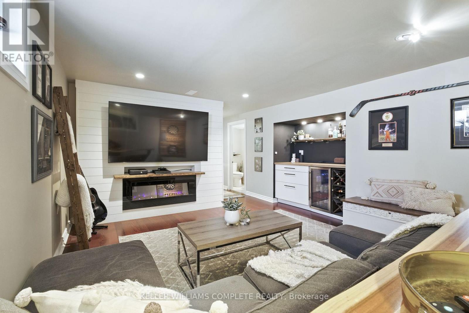Photo 18 of 136 West 24th Street, Hamilton ON