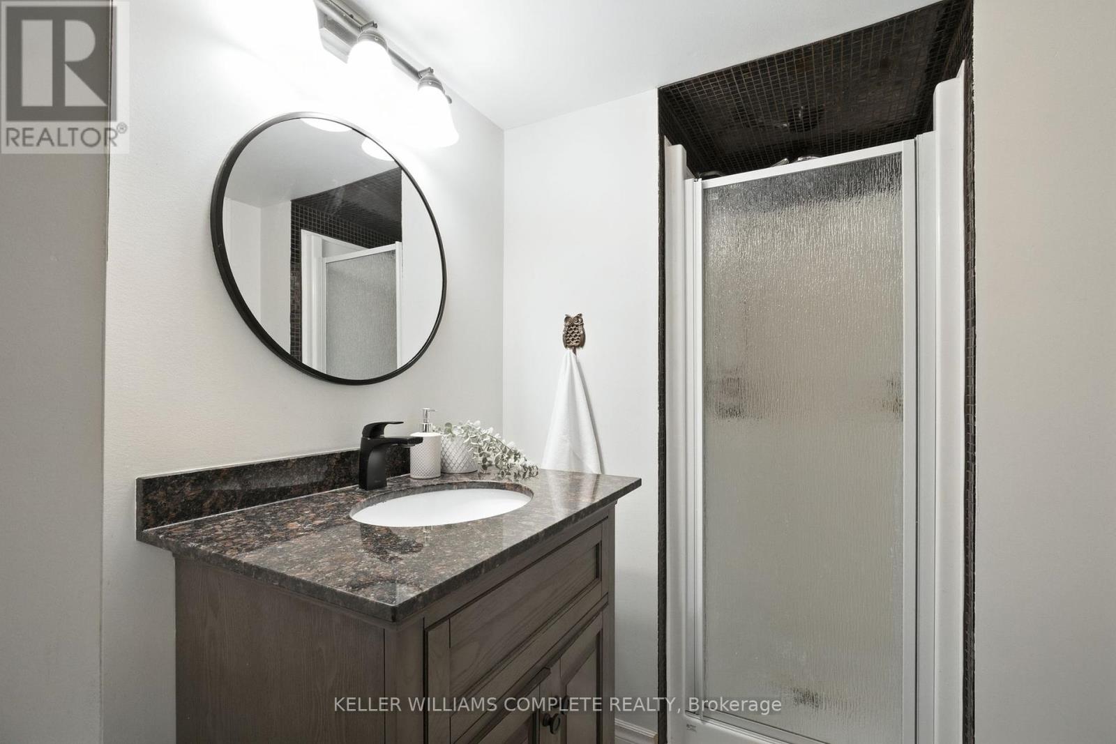 Photo 24 of 136 West 24th Street, Hamilton ON