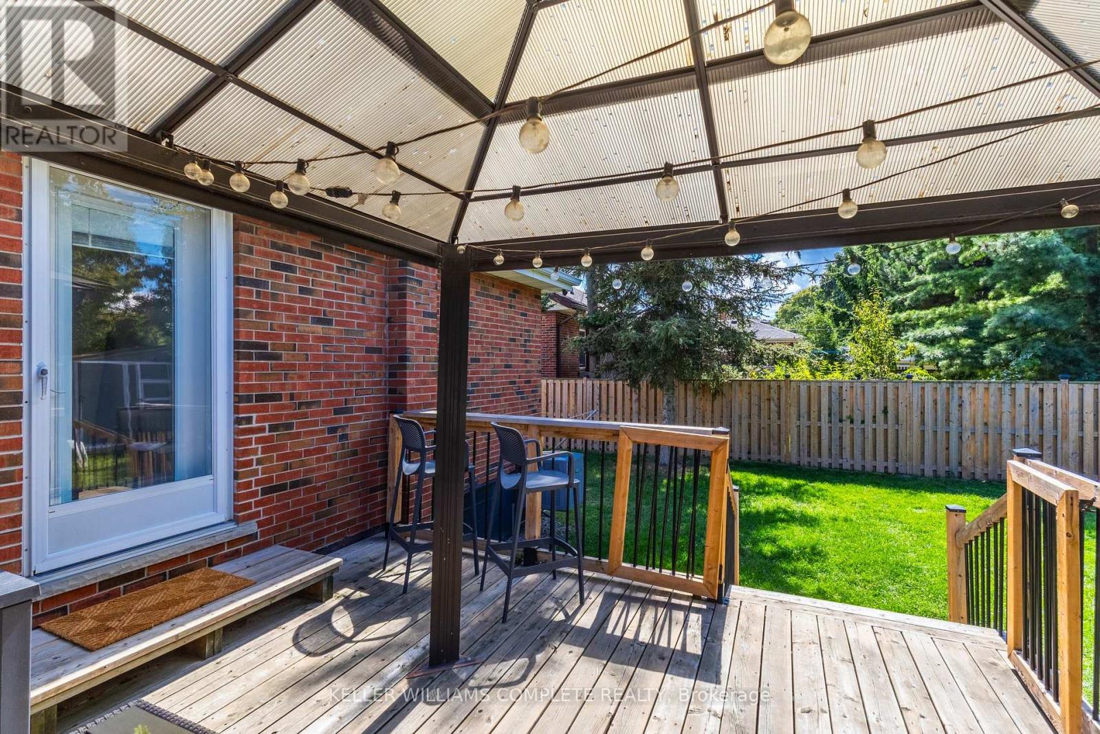 Photo 26 of 136 West 24th Street, Hamilton ON