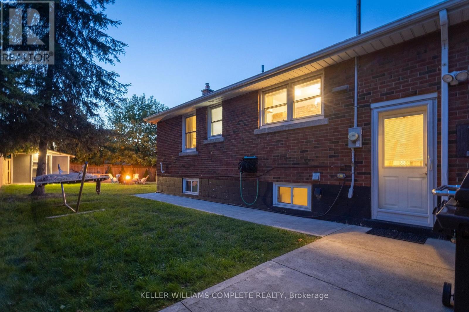 Photo 31 of 136 West 24th Street, Hamilton ON
