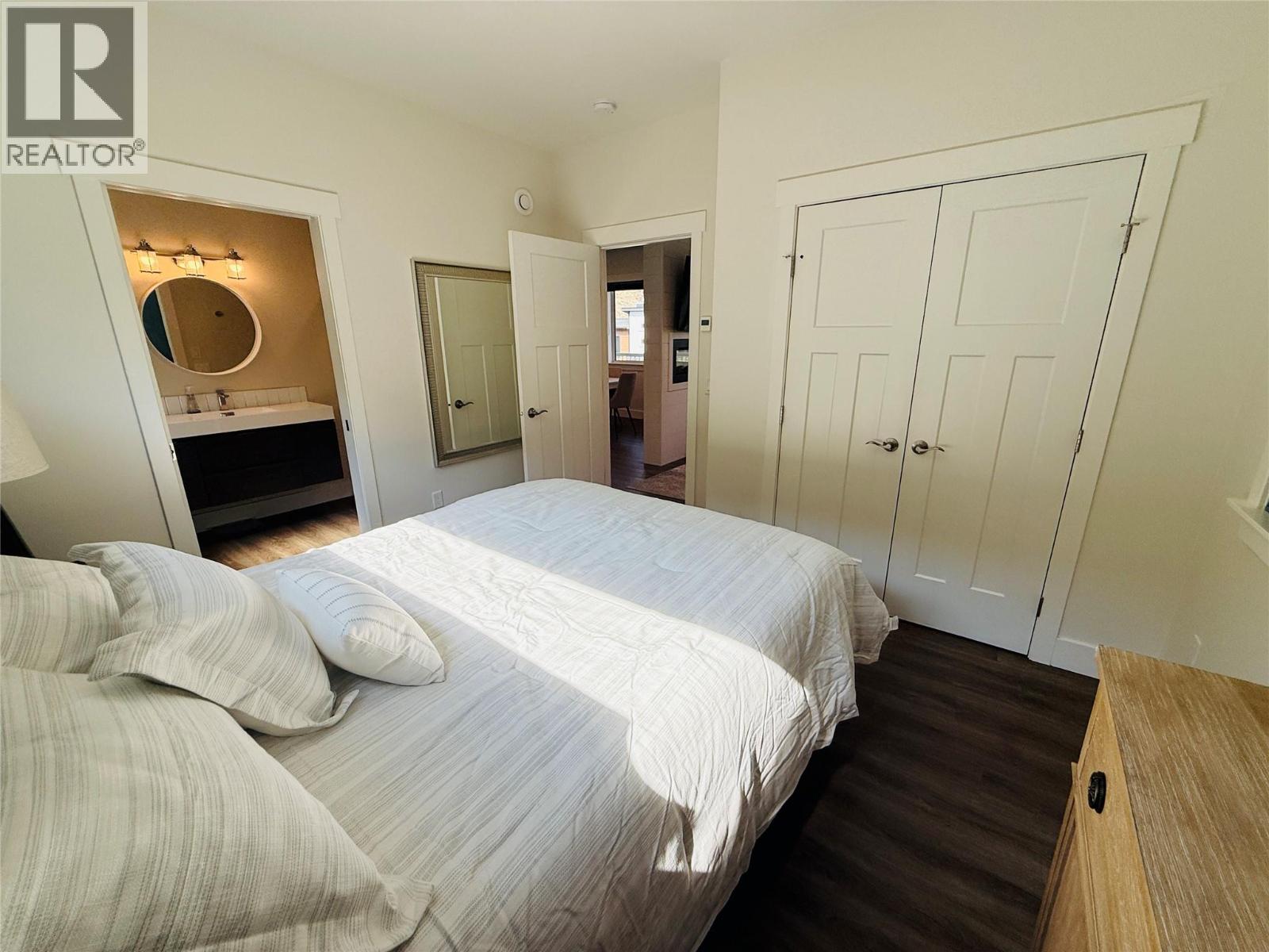 705 Kpokl Road, Invermere