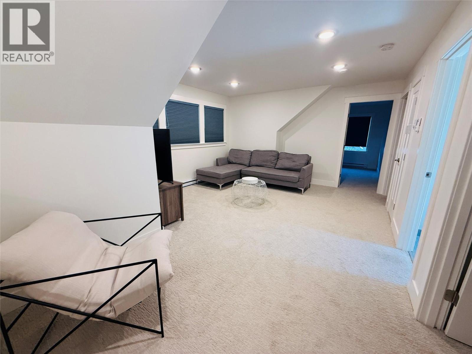 705 Kpokl Road, Invermere