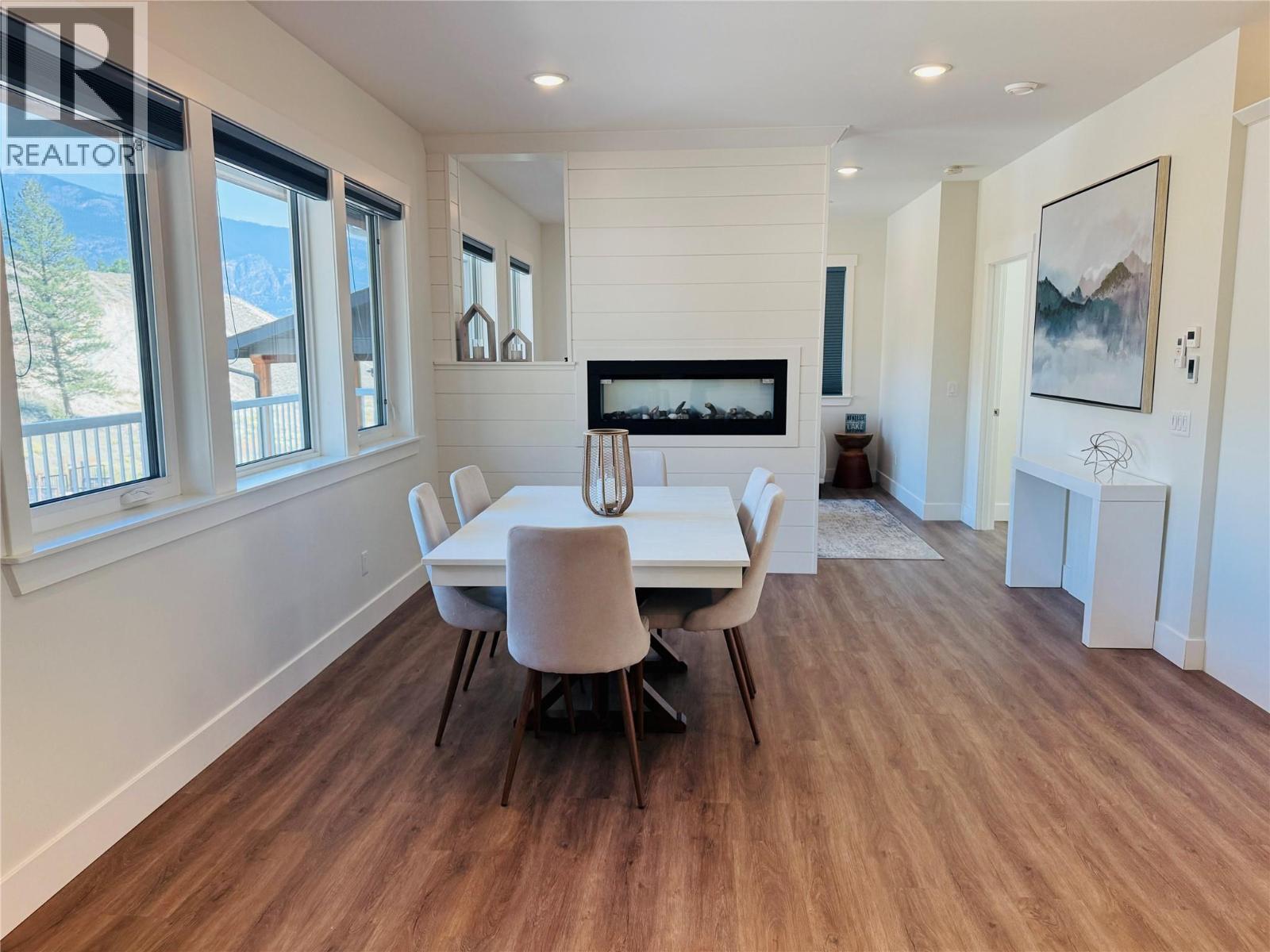 705 Kpokl Road, Invermere