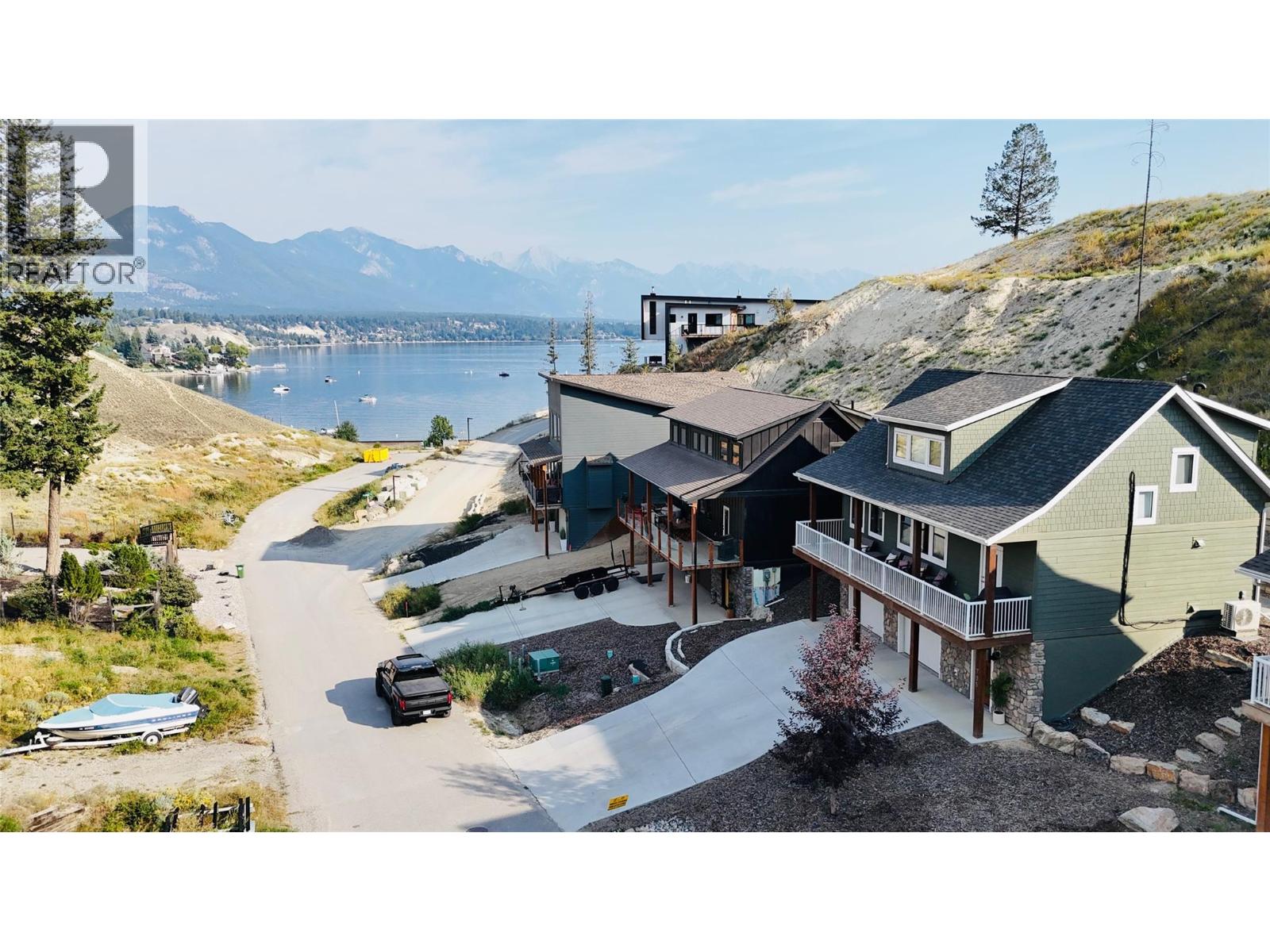 705 Kpokl Road, Invermere
