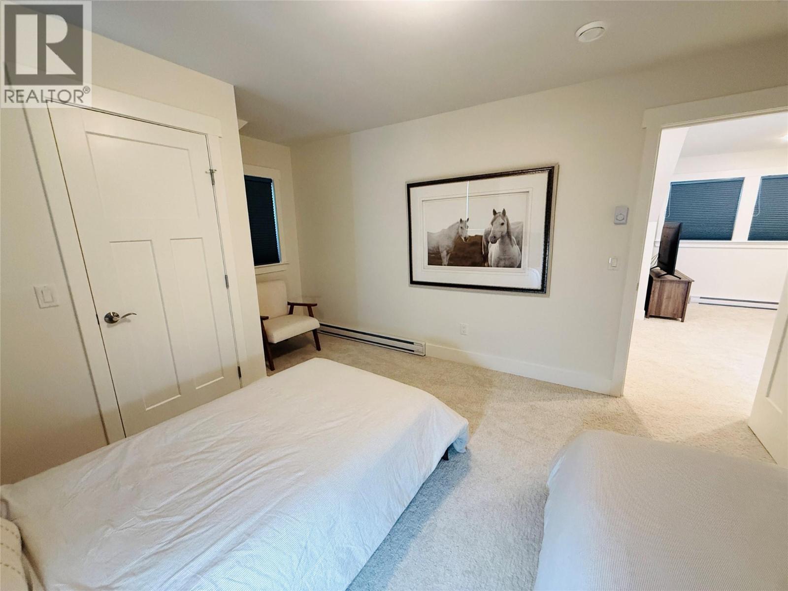 705 Kpokl Road, Invermere