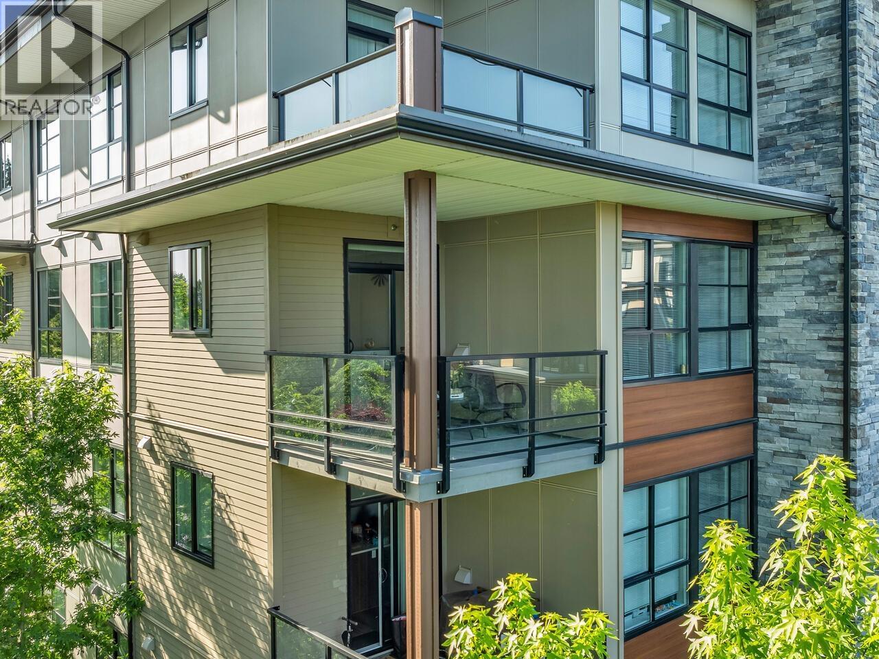 Photo 2 of 408 1151 Windsor Mews, Coquitlam BC