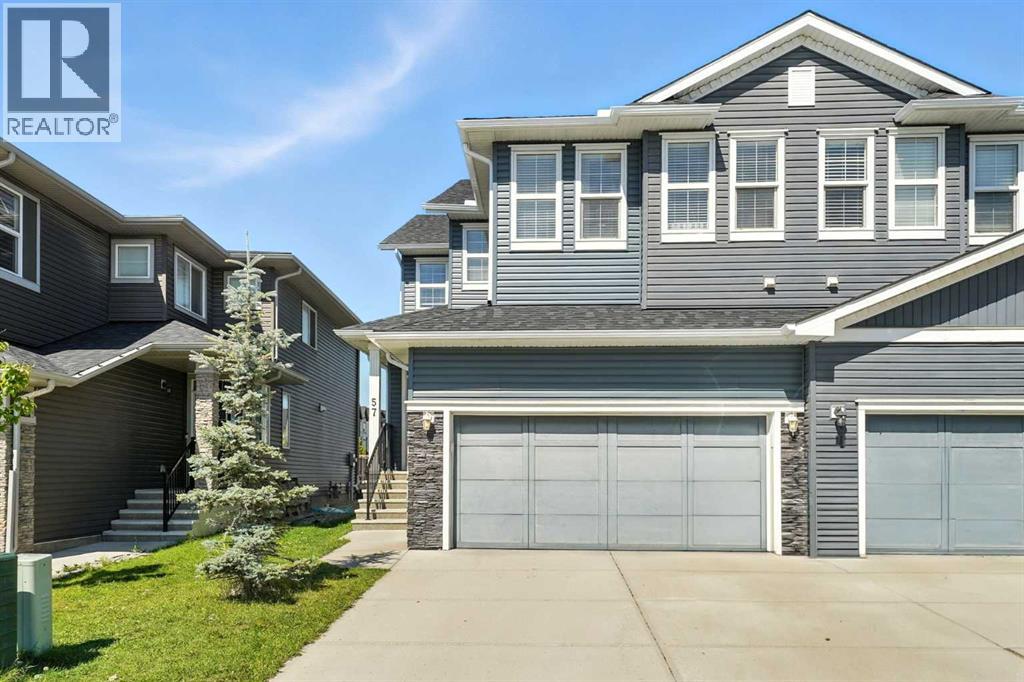 Photo 2 of 57 Evansglen Mews Nw, Calgary AB
