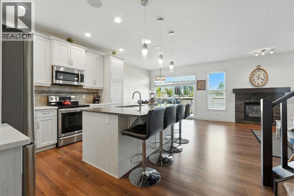 Photo 5 of 57 Evansglen Mews Nw, Calgary AB