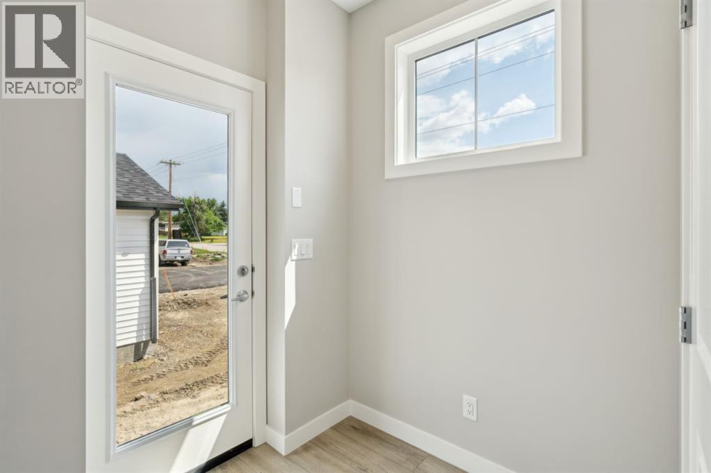 Photo 18 of 10 Alderwood Close Se, Calgary AB