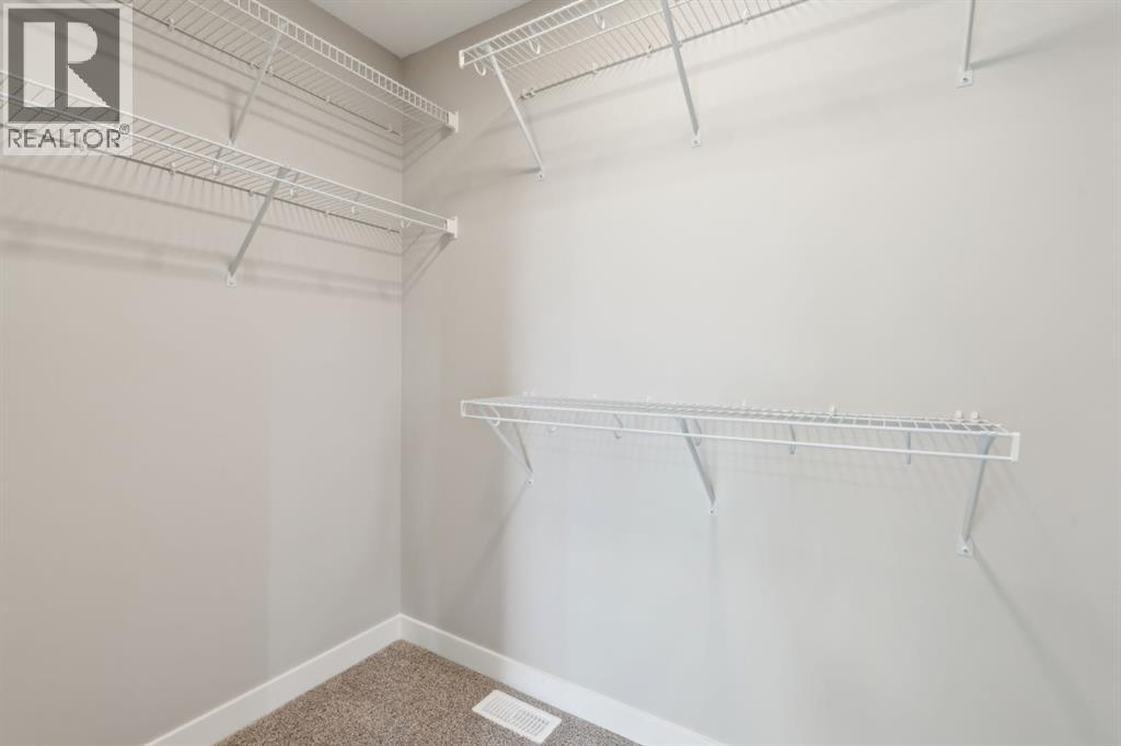 Photo 23 of 10 Alderwood Close Se, Calgary AB
