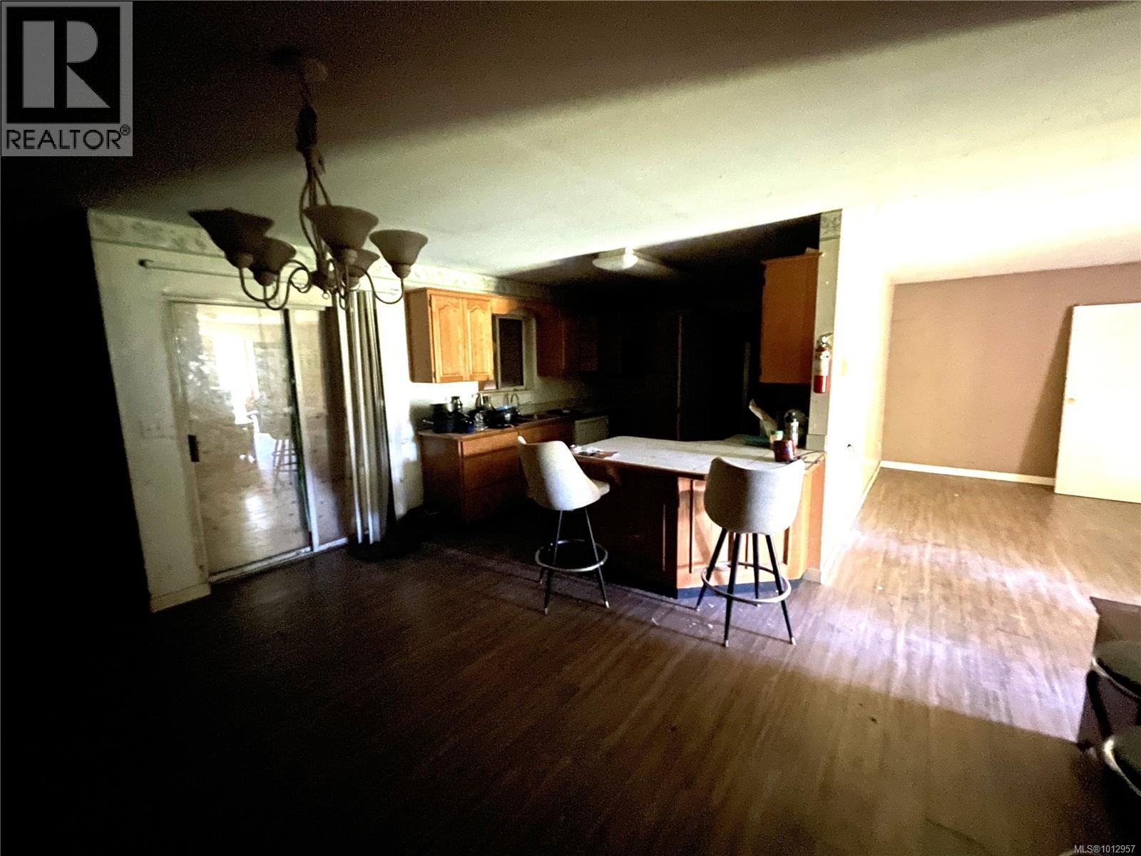 Photo 9 of 4547 Callow Rd, Bowser BC