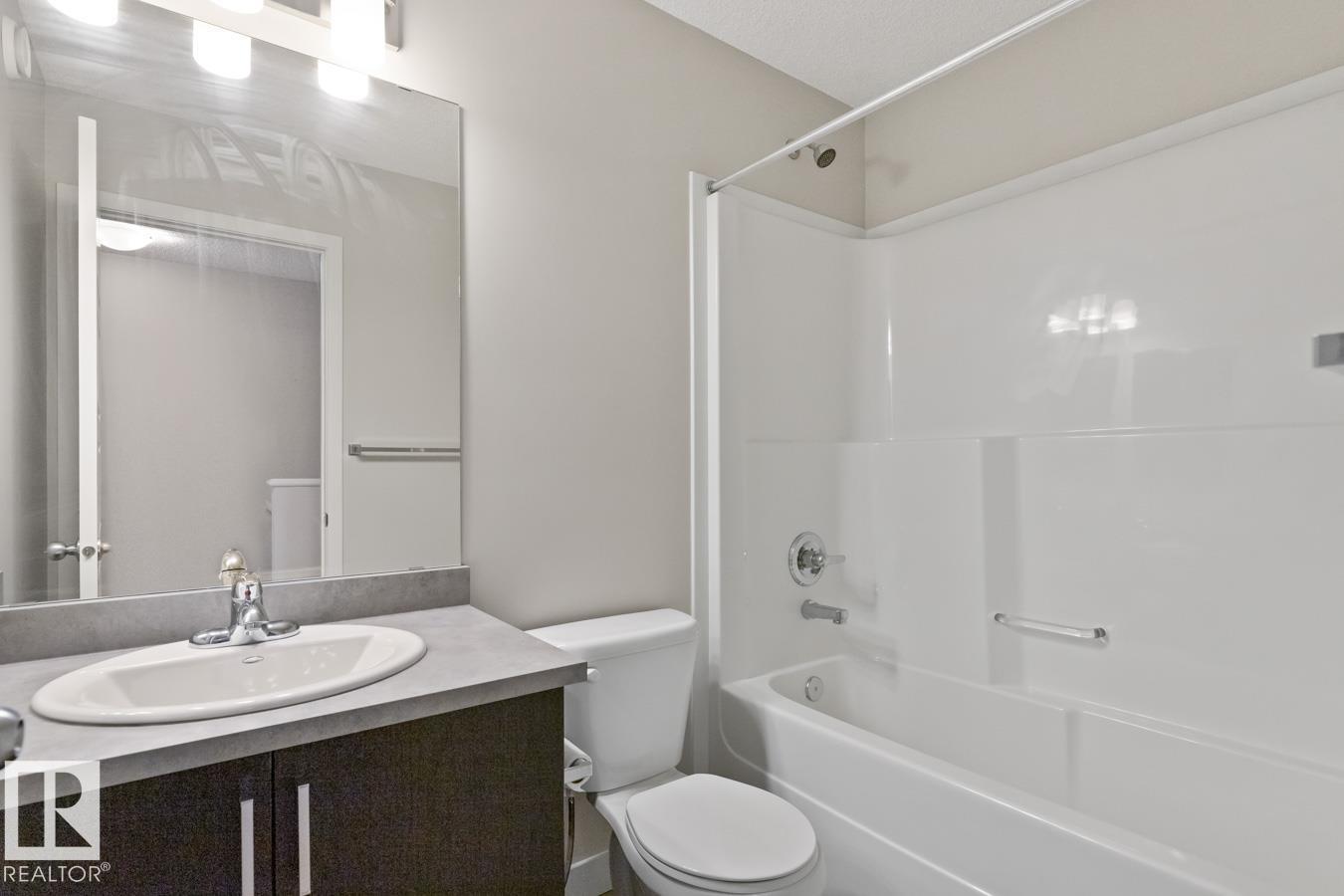 Photo 25 of 70 4470 Prowse Rd Sw, Edmonton AB