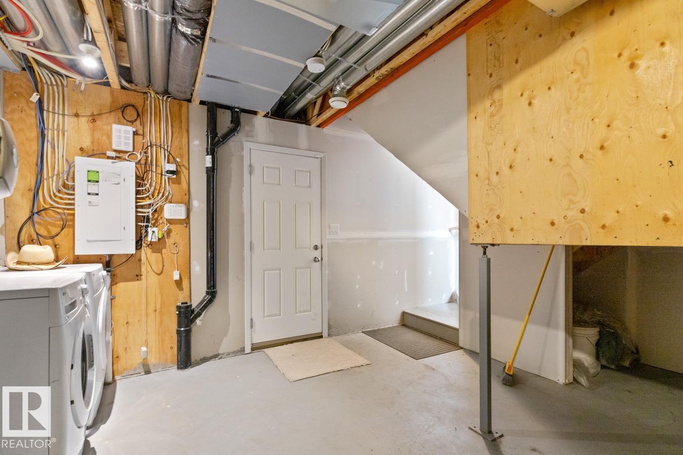 Photo 28 of 70 4470 Prowse Rd Sw, Edmonton AB