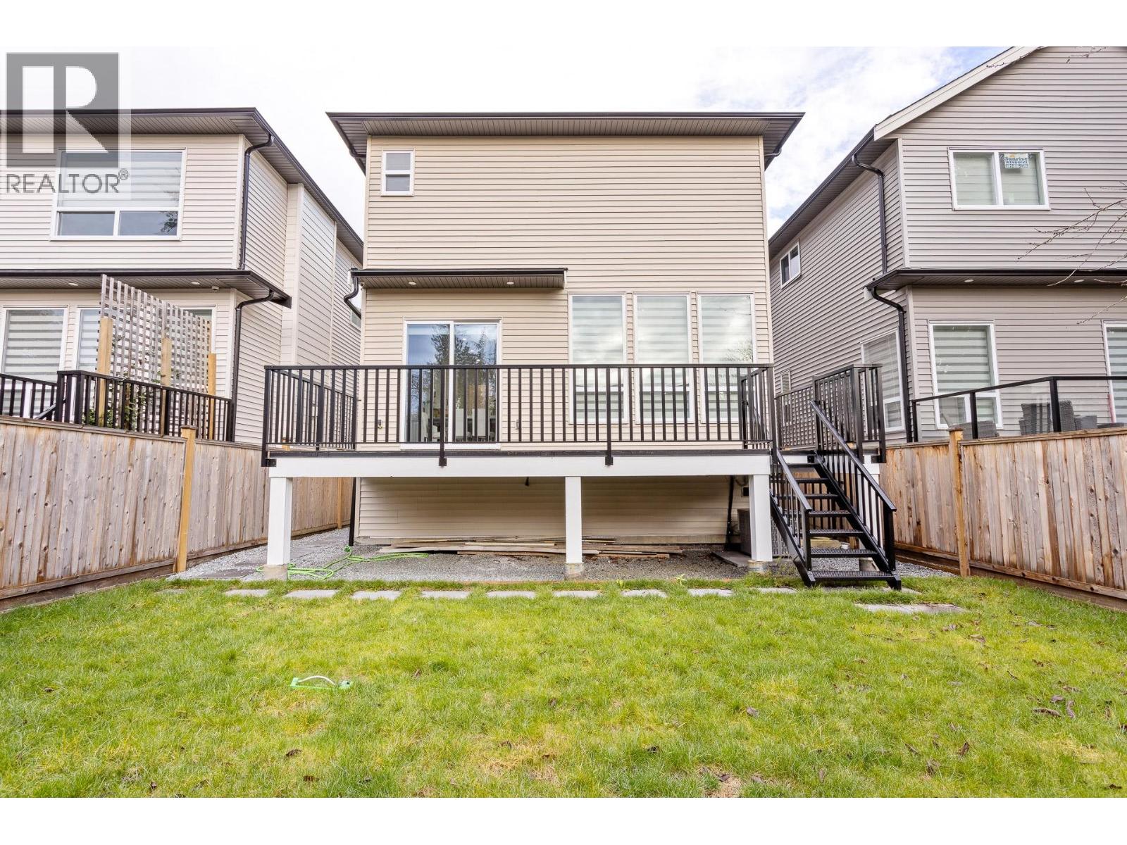 Photo 38 of 2472 Glenwood Avenue, Port Coquitlam BC