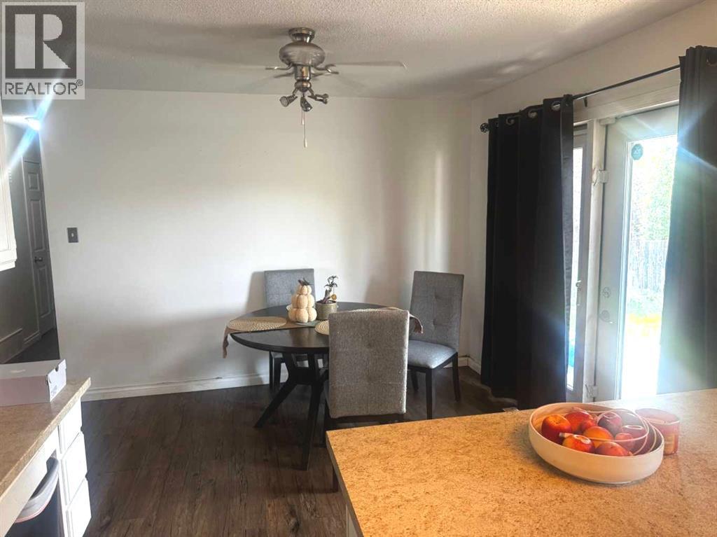 Photo 5 of 3704 57 Avenue, Lloydminster AB