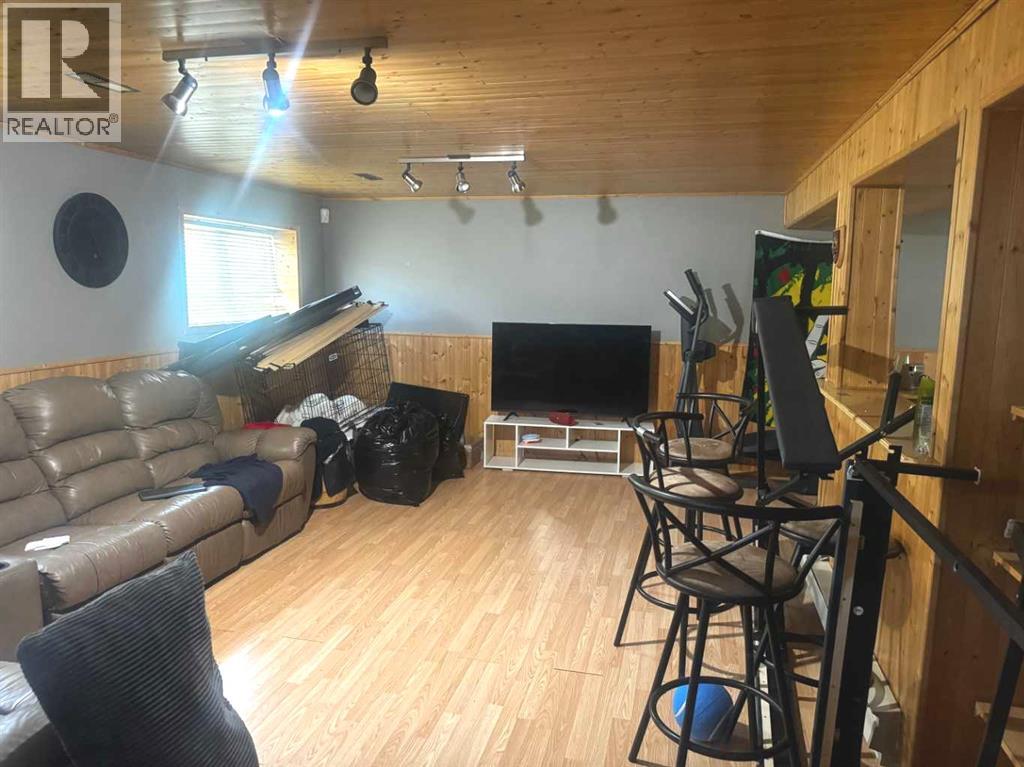 Photo 7 of 3704 57 Avenue, Lloydminster AB