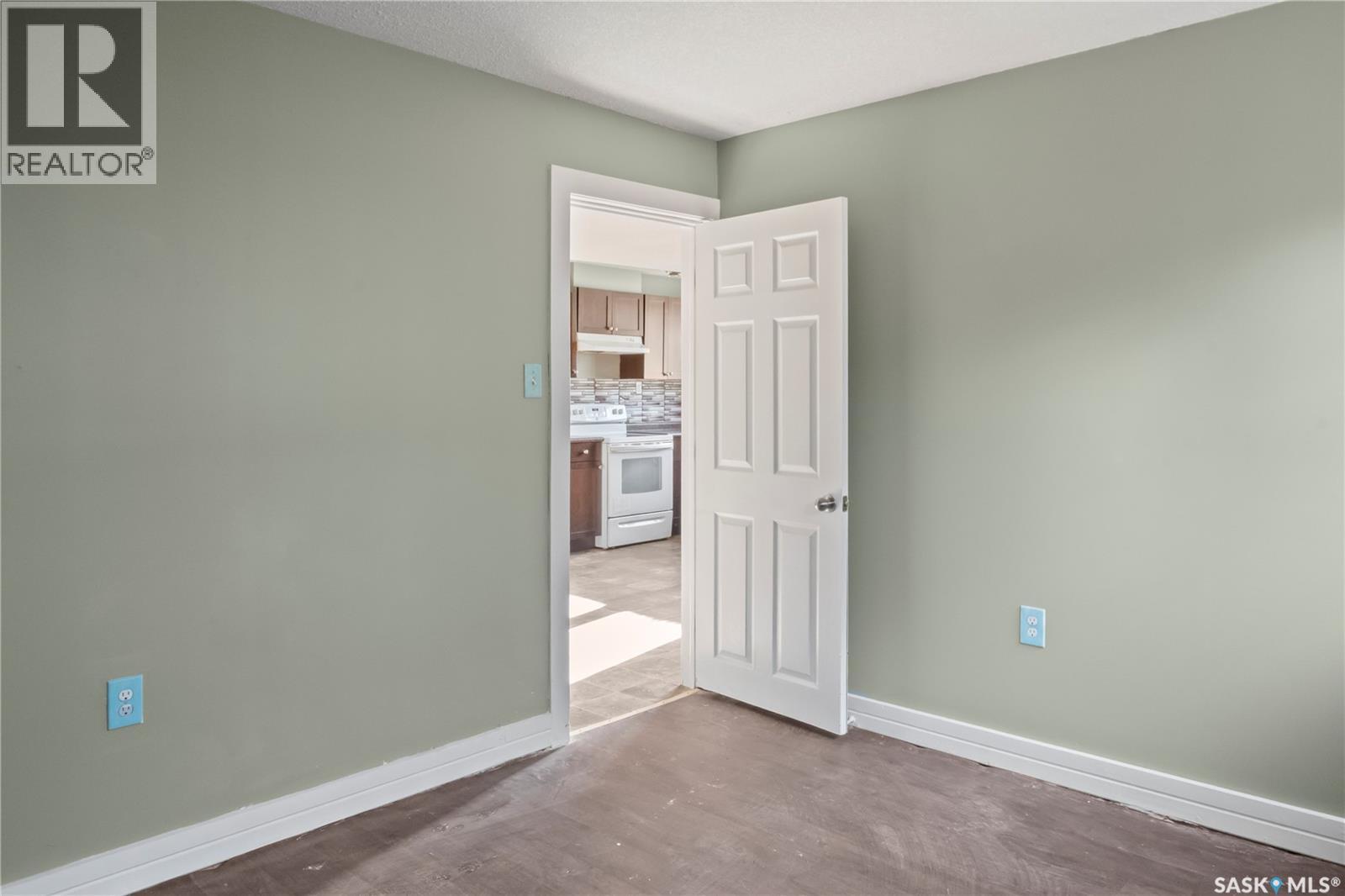 Photo 25 of 1657 Garnet Street, Regina SK