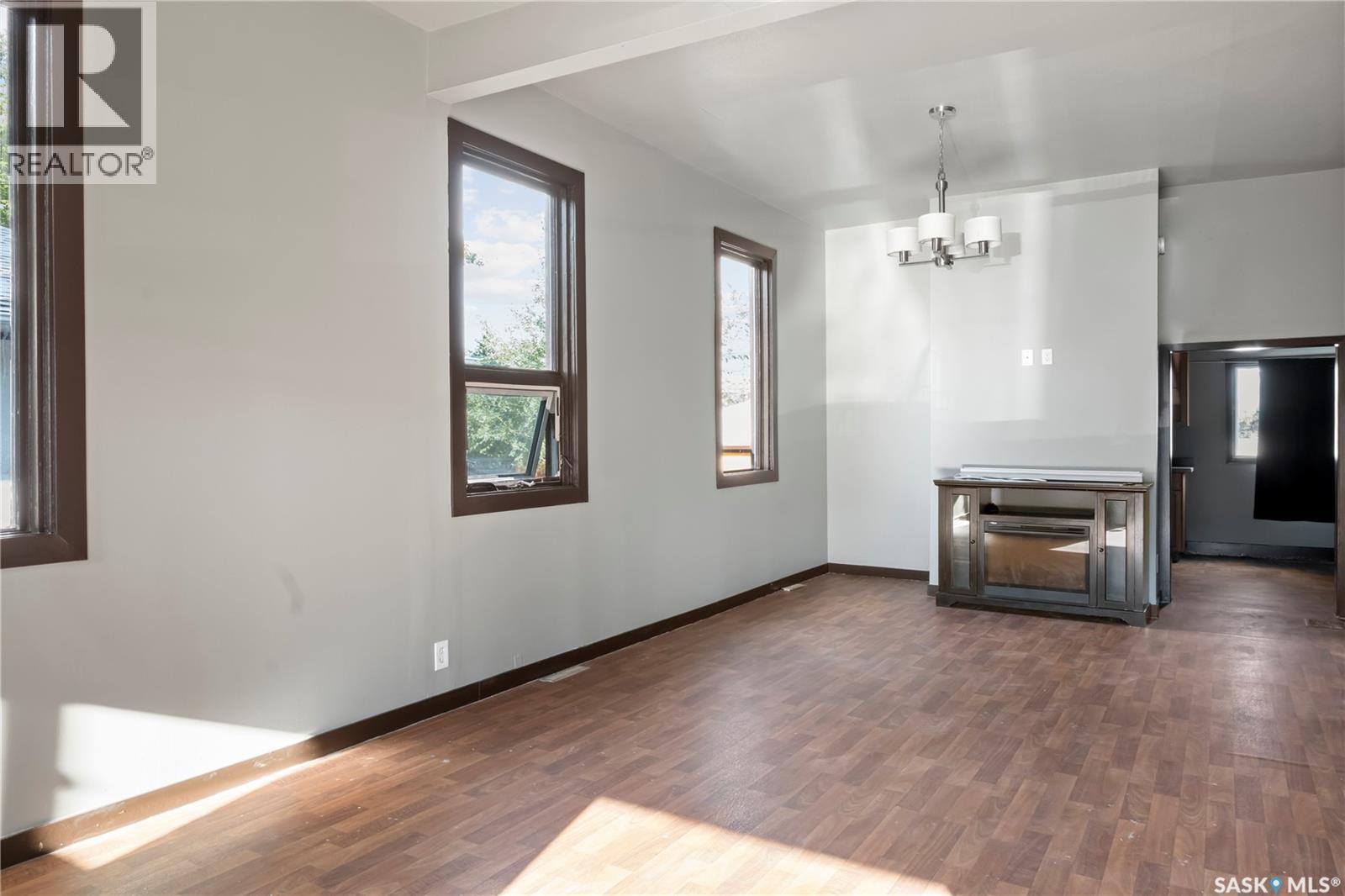 Photo 7 of 1657 Garnet Street, Regina SK
