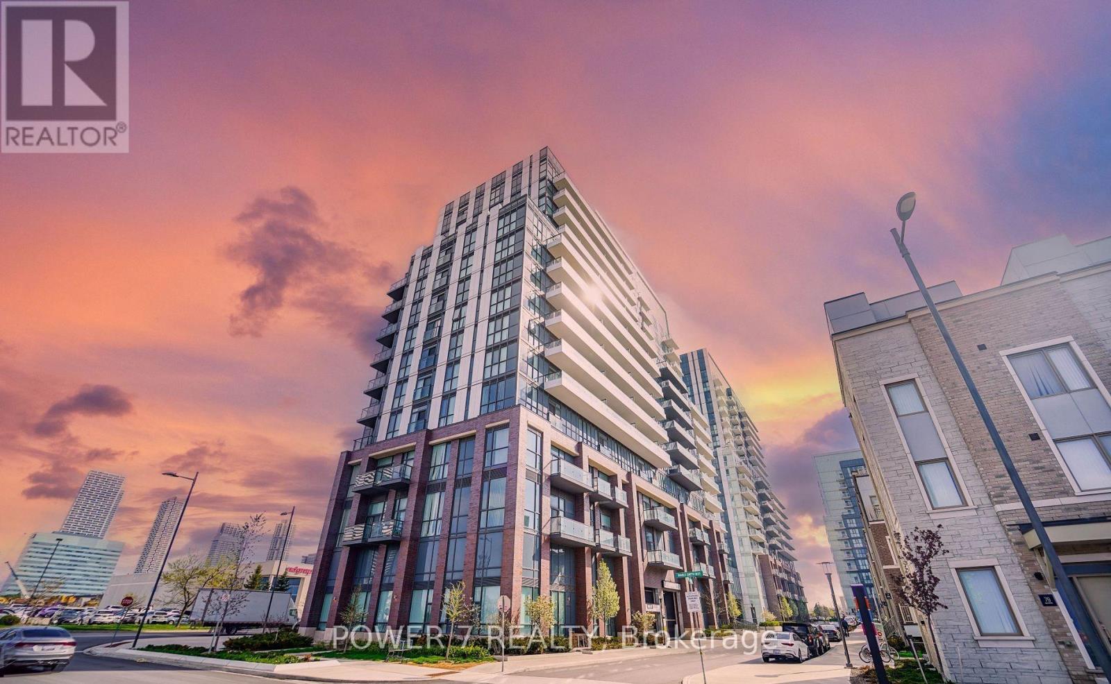 Photo 1 of 1801 10 Honeycrisp Crescent, Vaughan ON