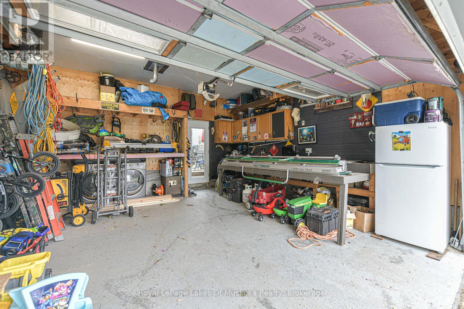 Photo 14 of 41 Penton Drive, Barrie ON
