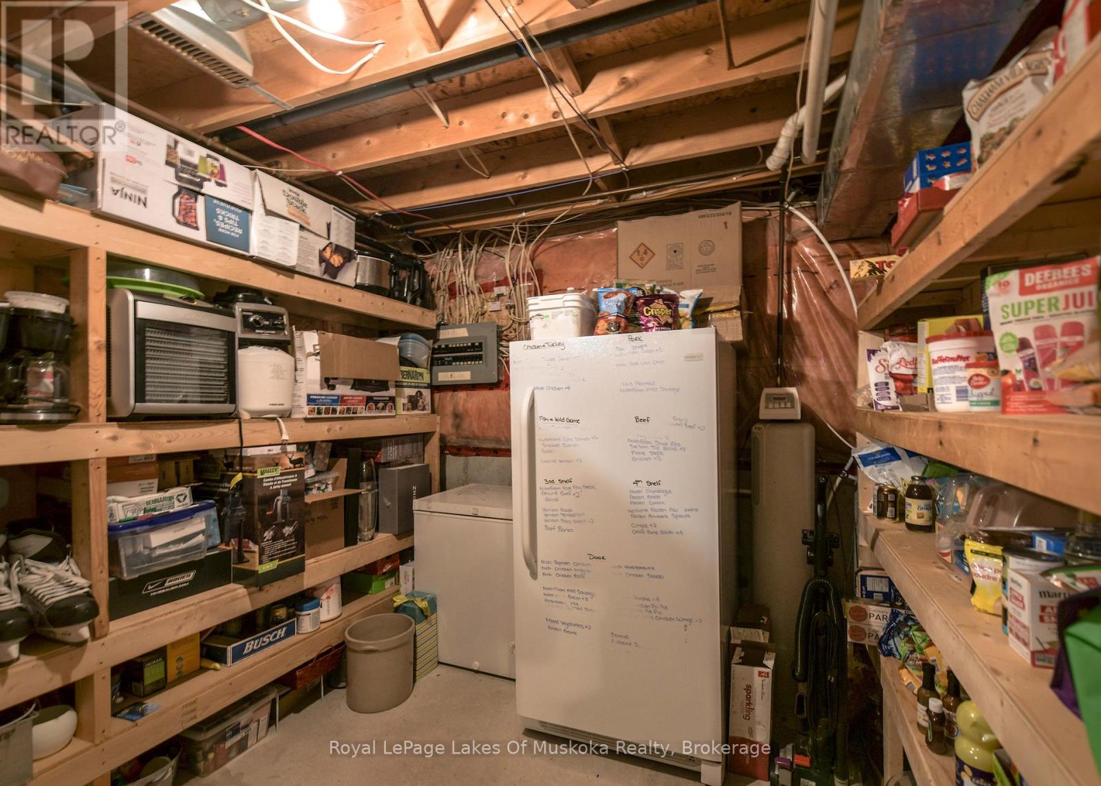 Photo 46 of 41 Penton Drive, Barrie ON