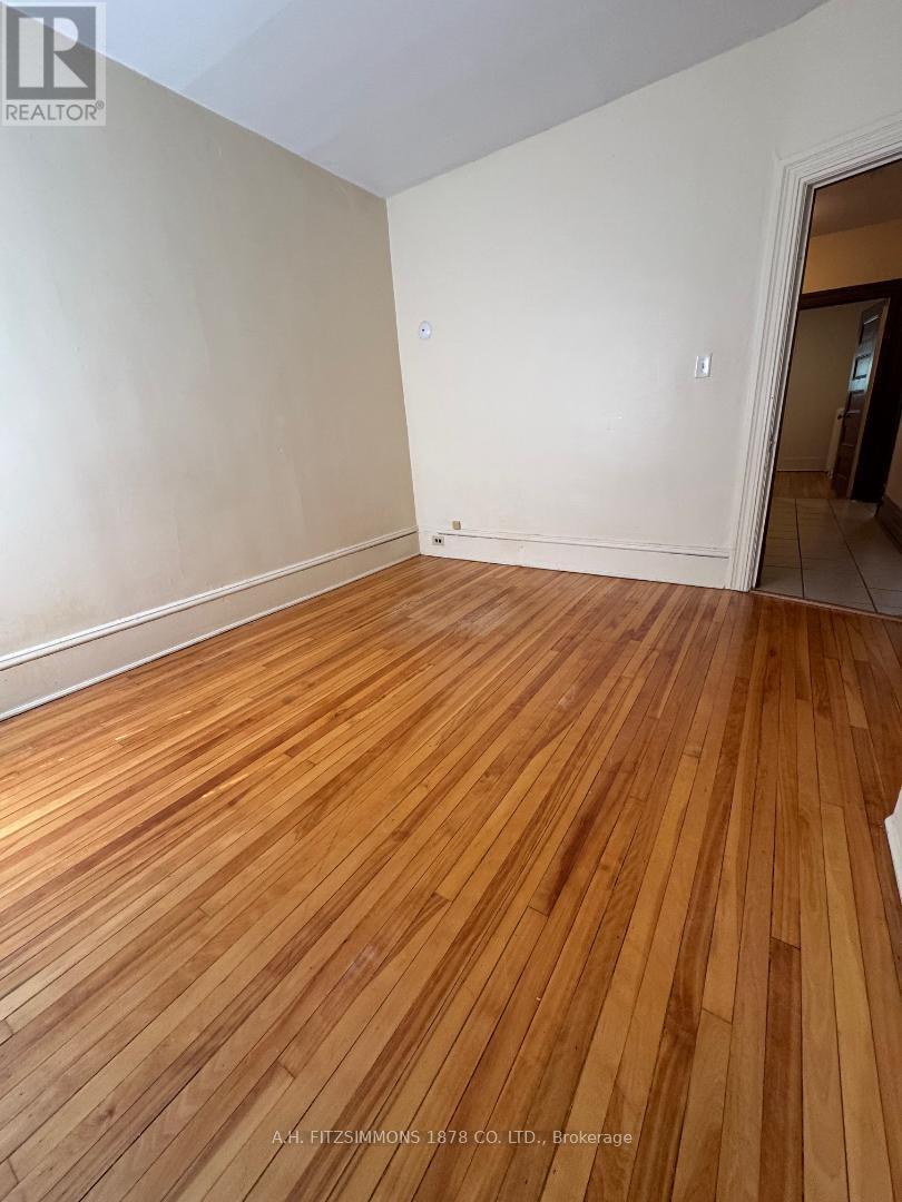 Photo 12 of 88 Fifth Avenue, Ottawa ON