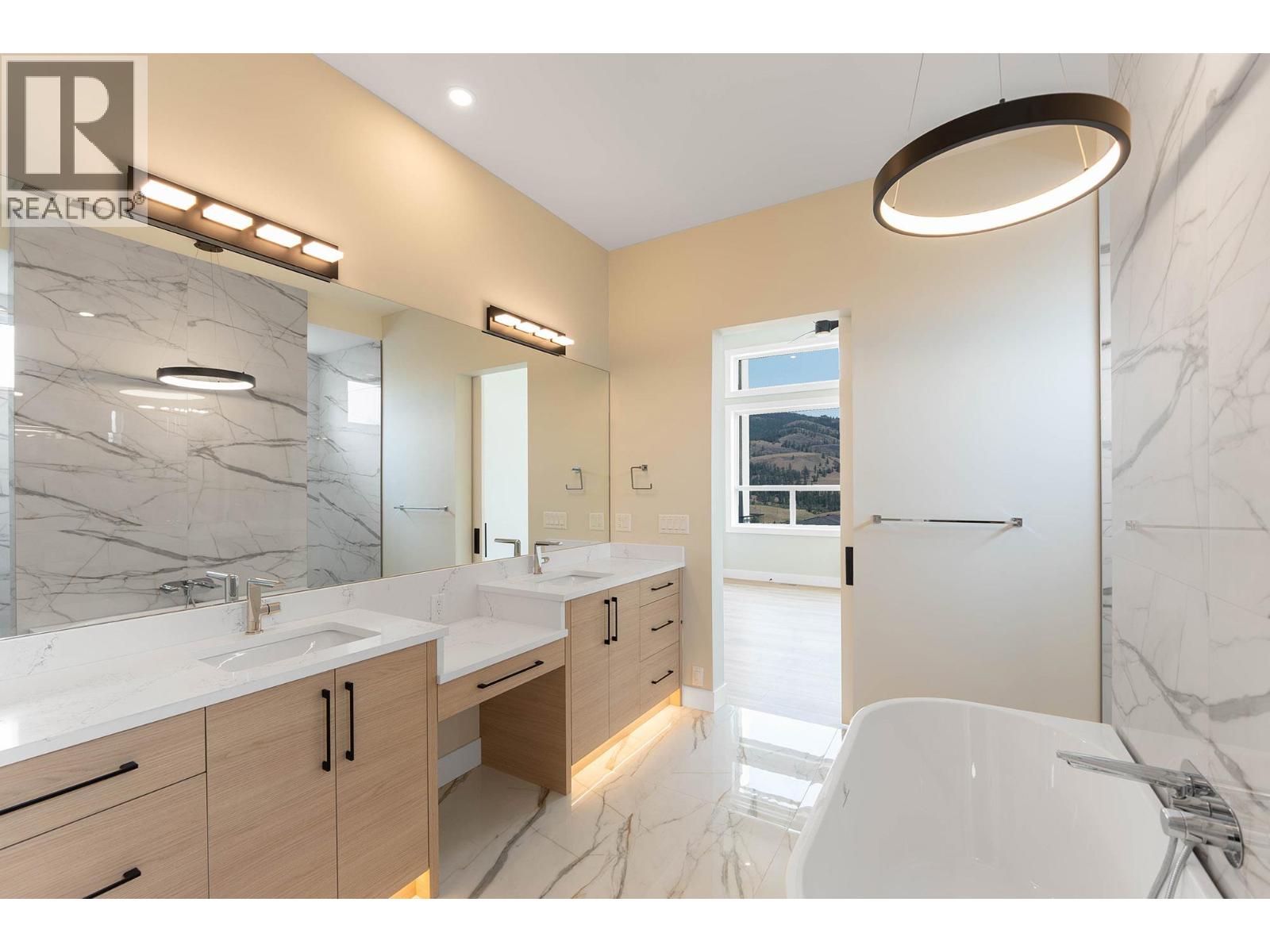 Photo 23 of 845 Melrose Street Lot 31, Kelowna BC