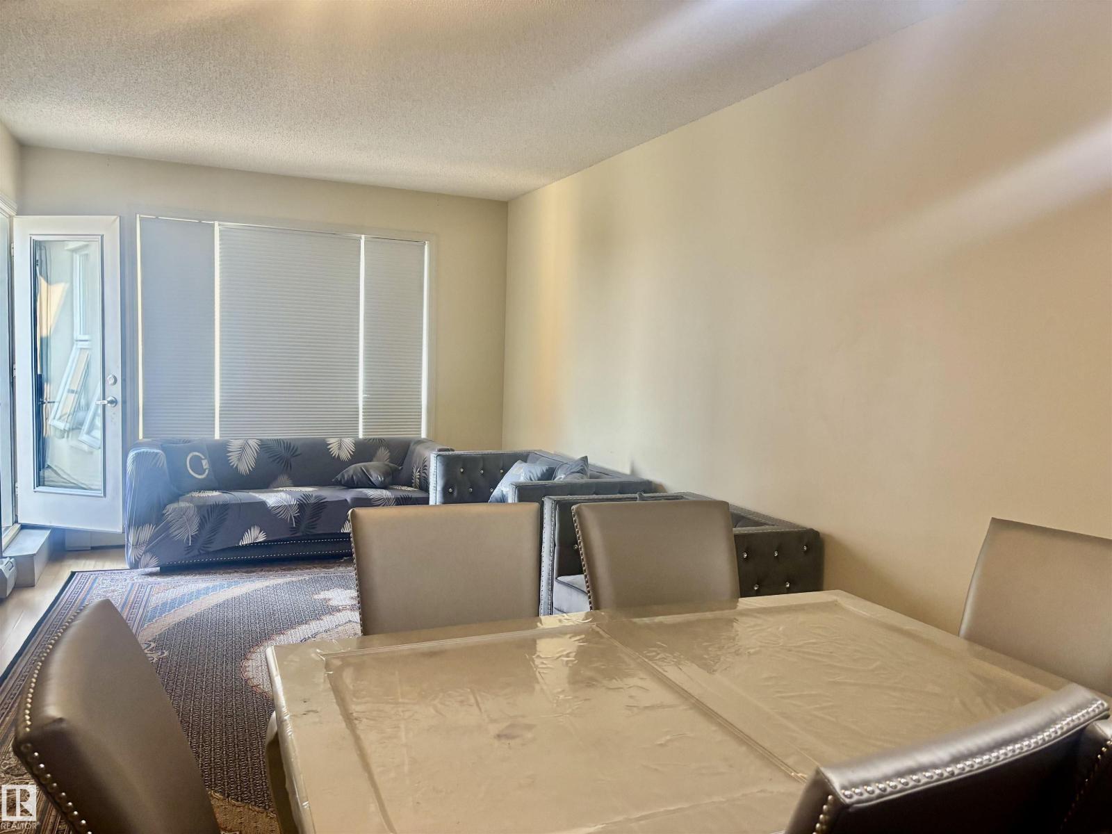 Photo 9 of 307 6315 135 Av Nw, Edmonton AB